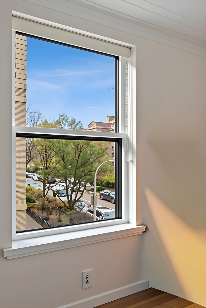 415 W ALDINE Avenue Unit: 2A