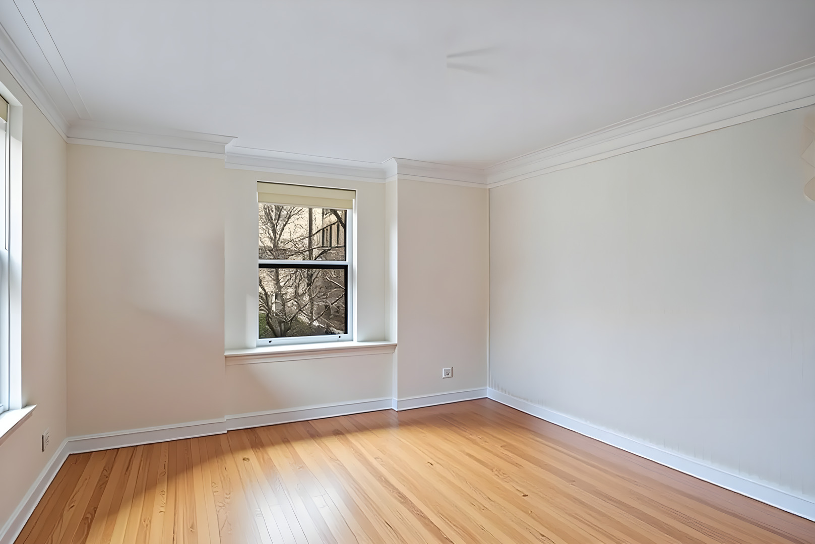 415 W ALDINE Avenue Unit: 2A