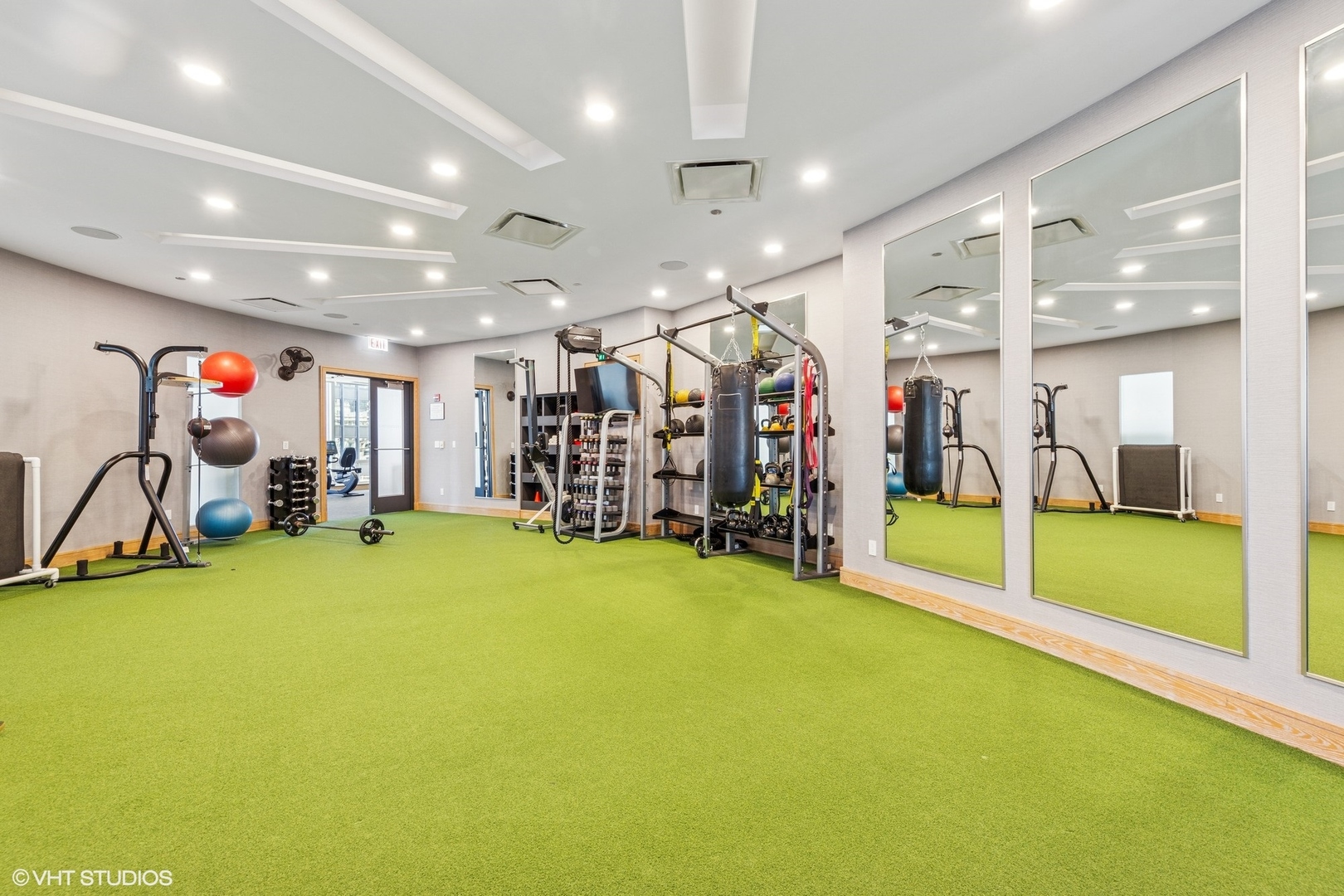 401 N WABASH Avenue Unit: 55C