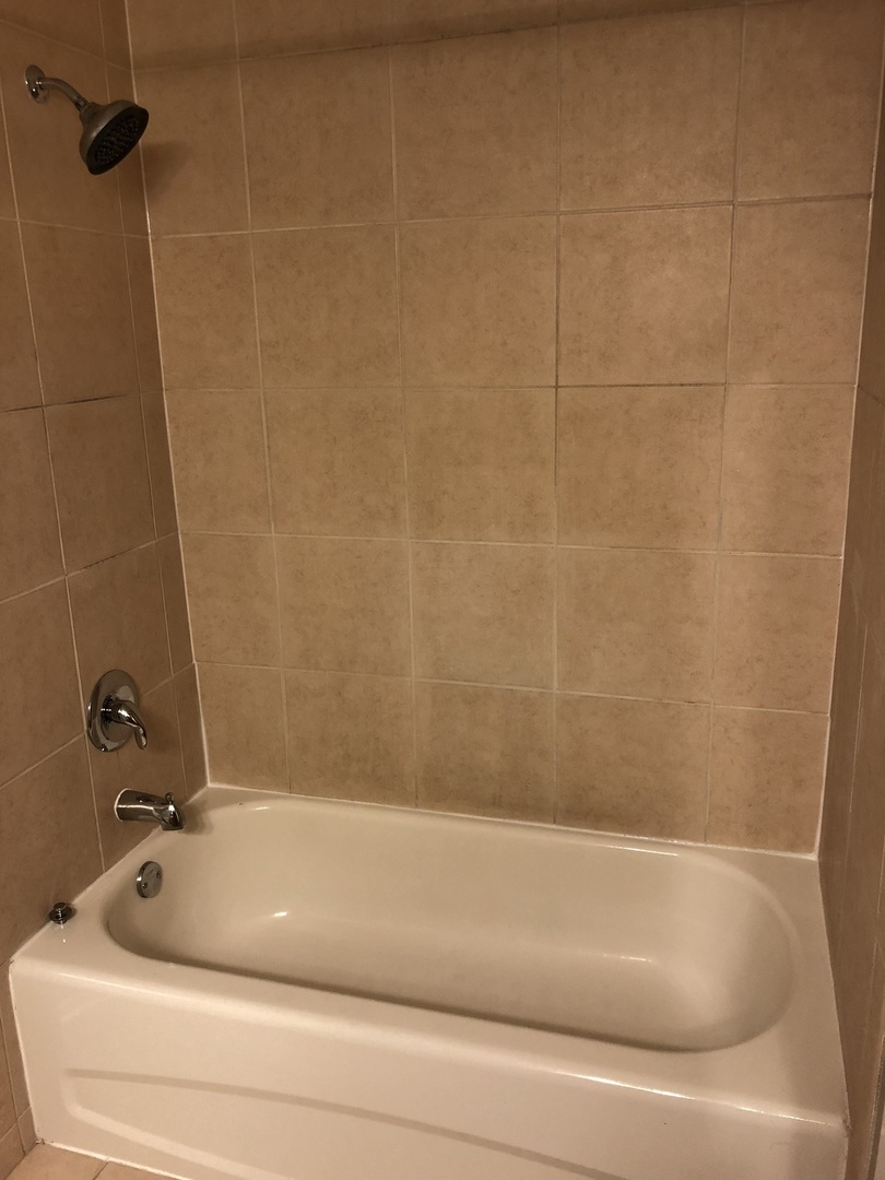 6 S Laflin Street Unit: 604