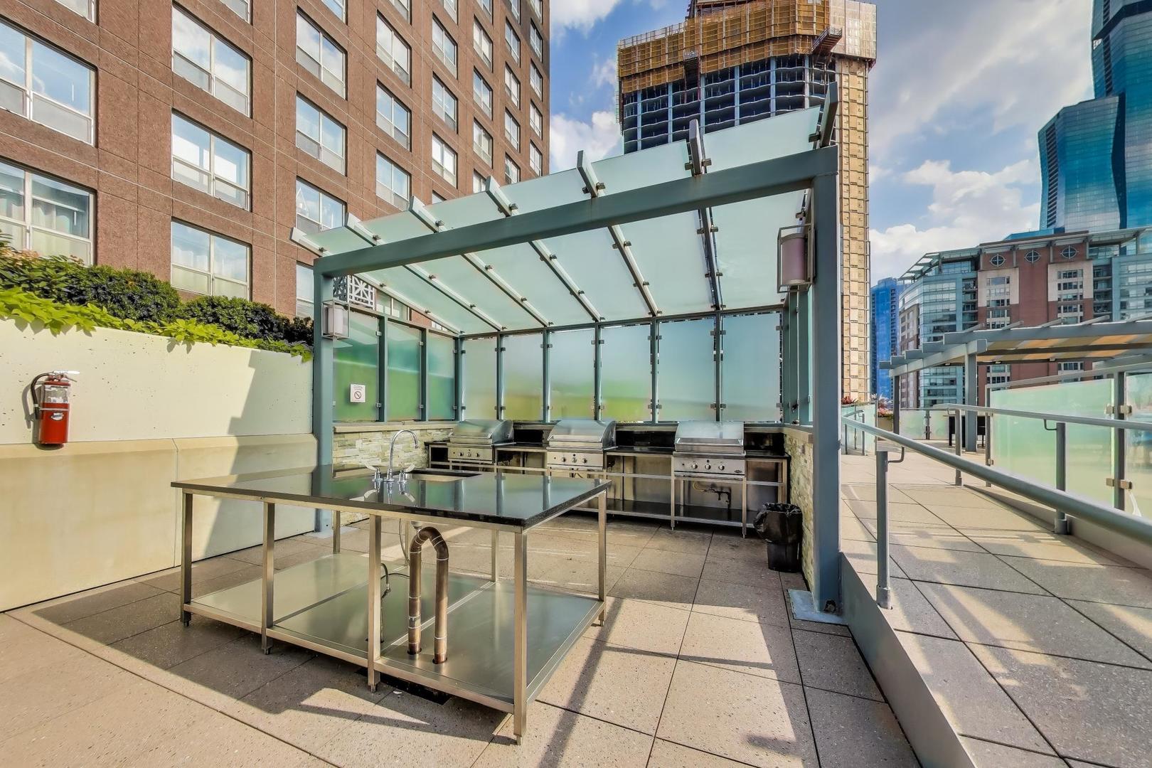 474 N Lake Shore Drive Unit: 3307
