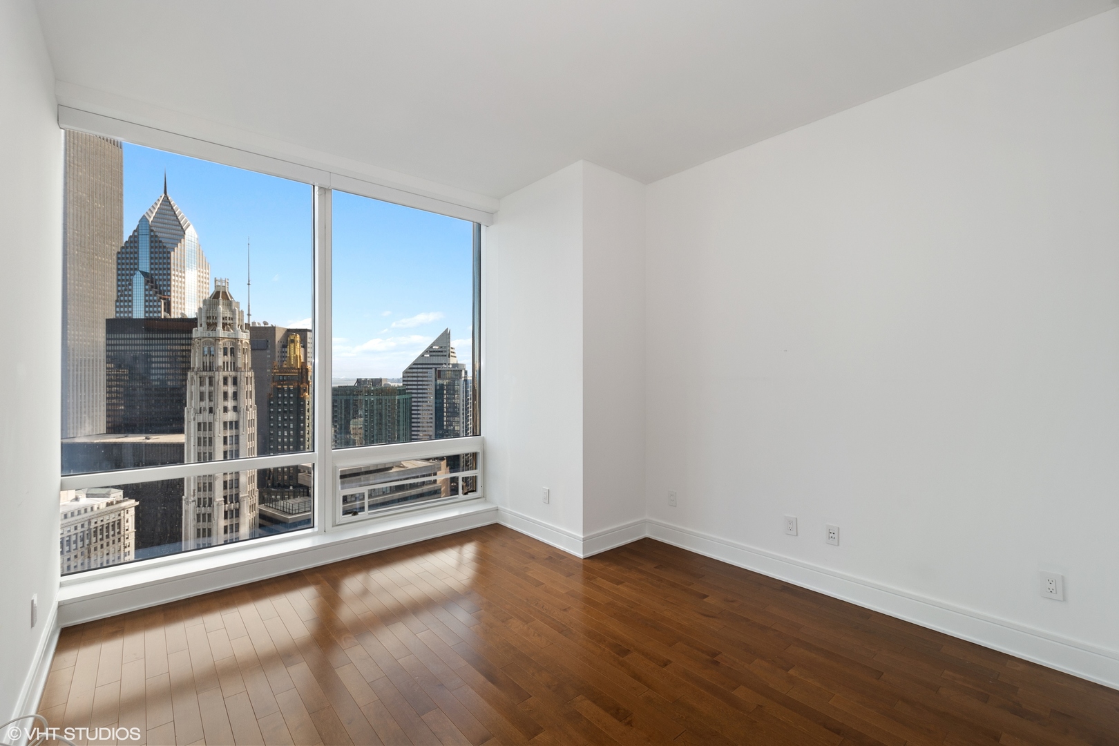 401 N Wabash Avenue Unit: 32I