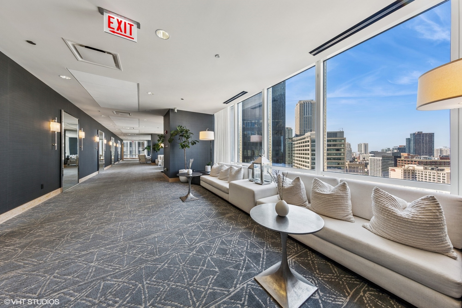 401 N Wabash Avenue Unit: 32I