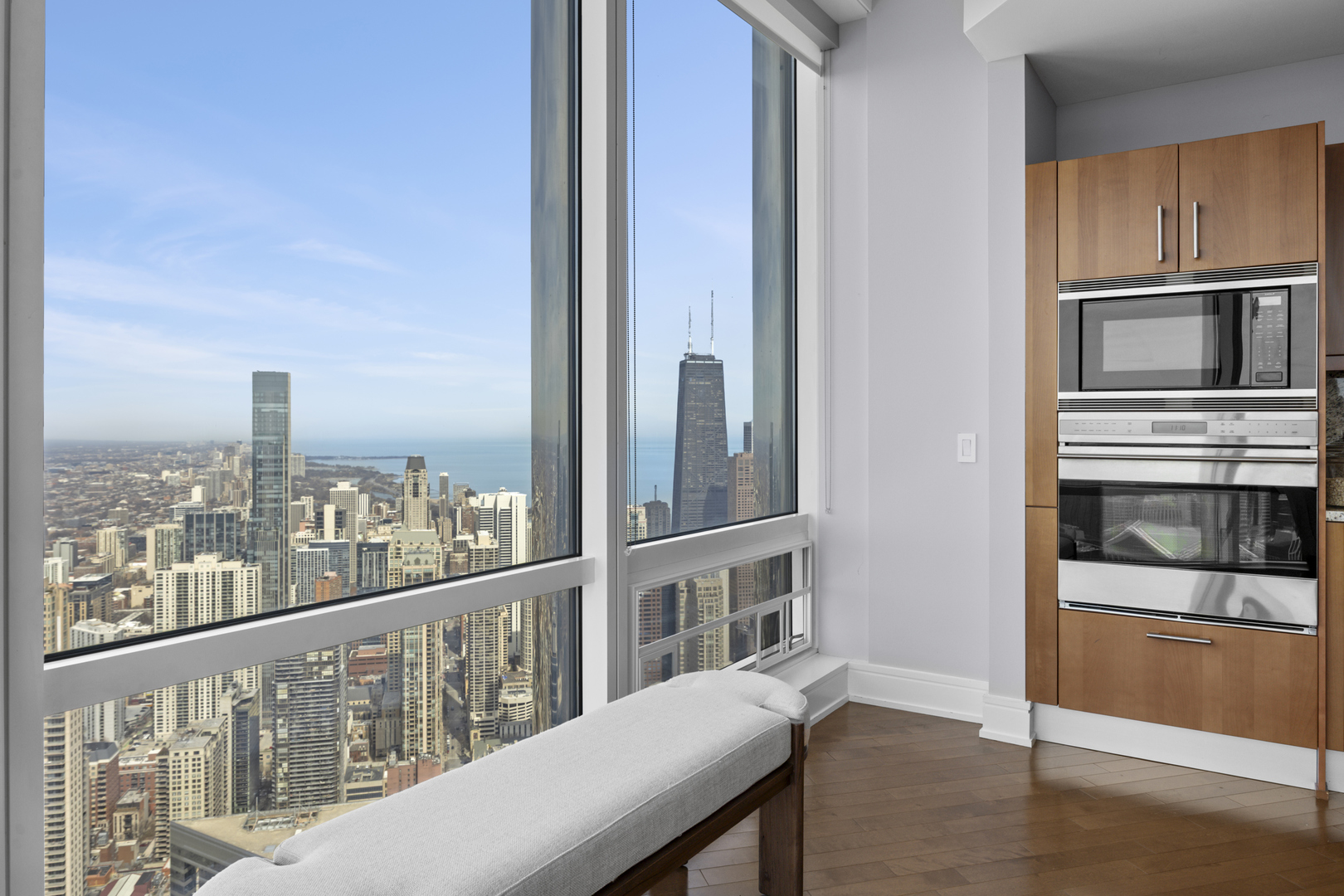 401 N Wabash Avenue Unit: 63D
