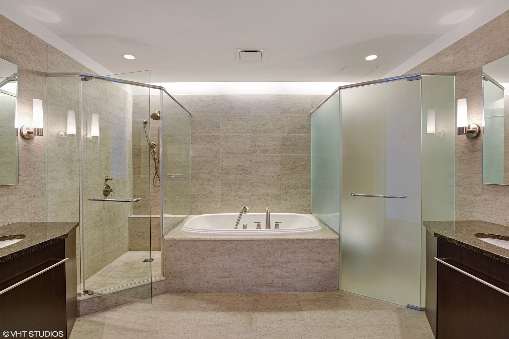 401 N Wabash Avenue Unit: 63D