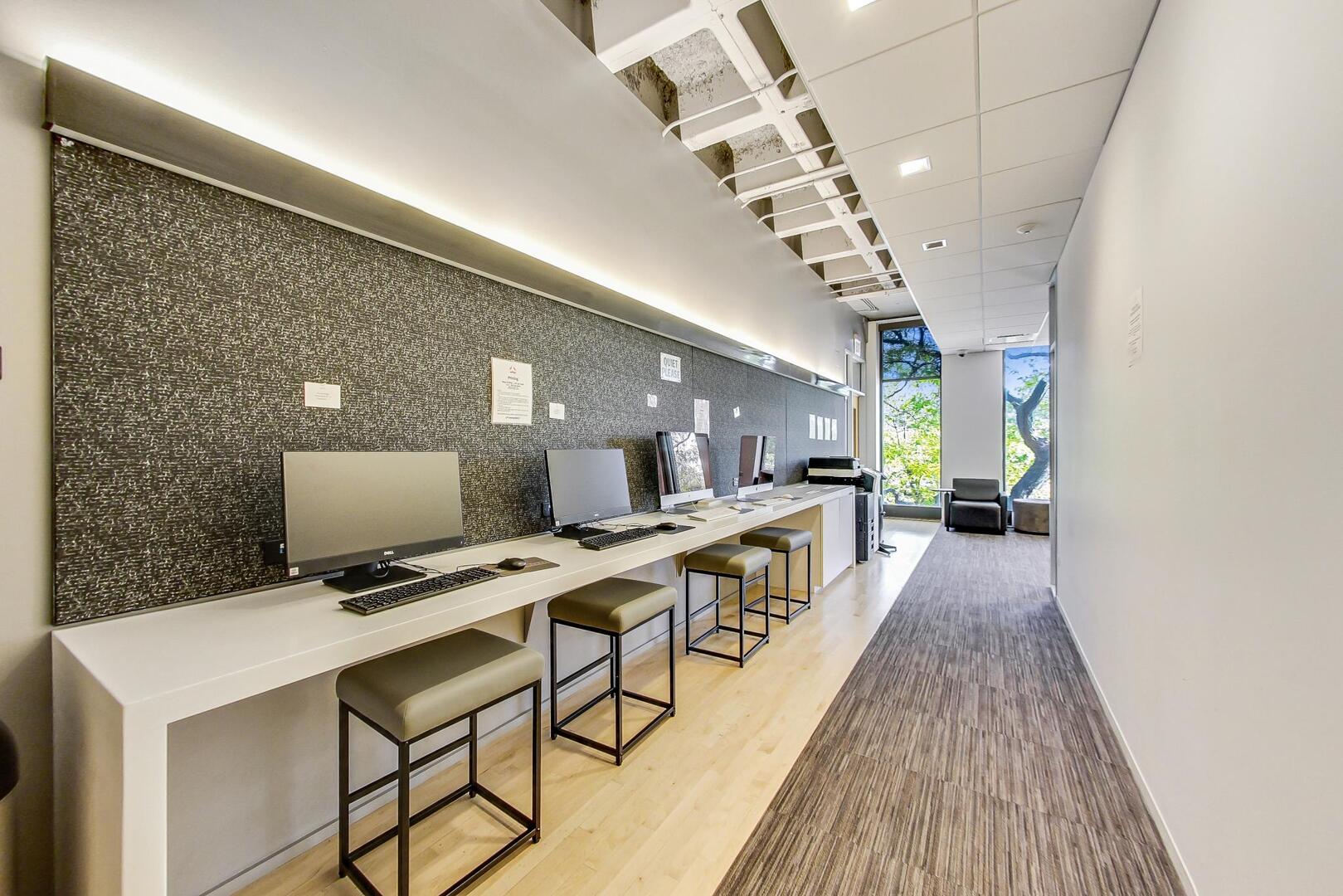 505 N Lake Shore Drive Unit: 5302