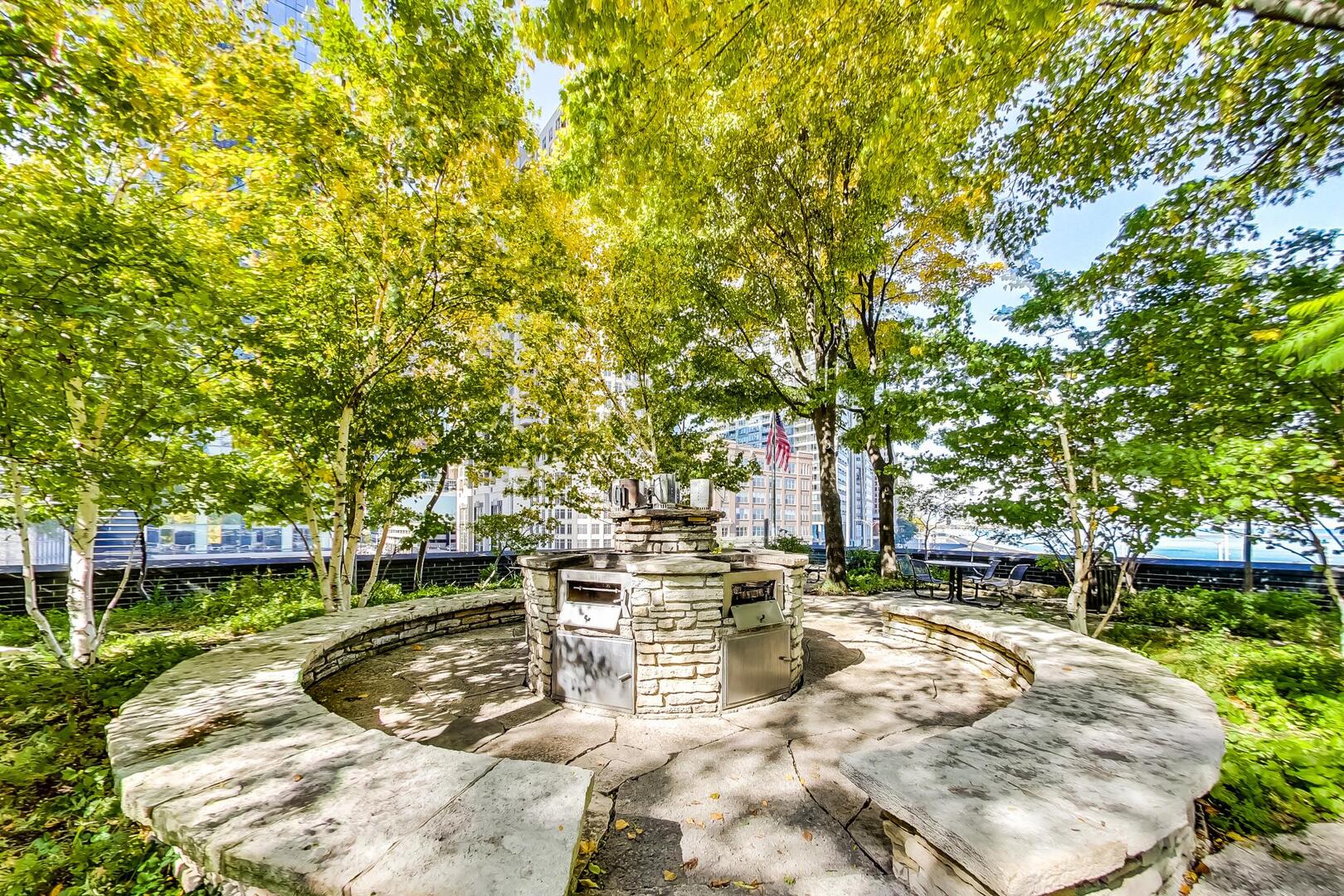 505 N Lake Shore Drive Unit: 5302