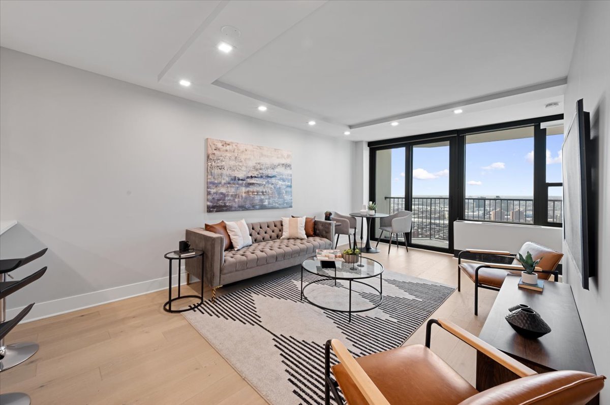 1560 N Sandburg Terrace Unit: 4011J