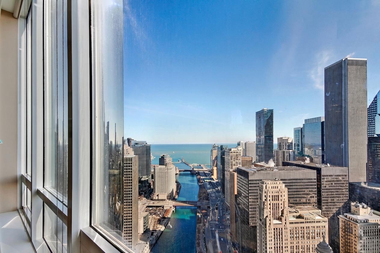 401 N Wabash Avenue Unit: 31J