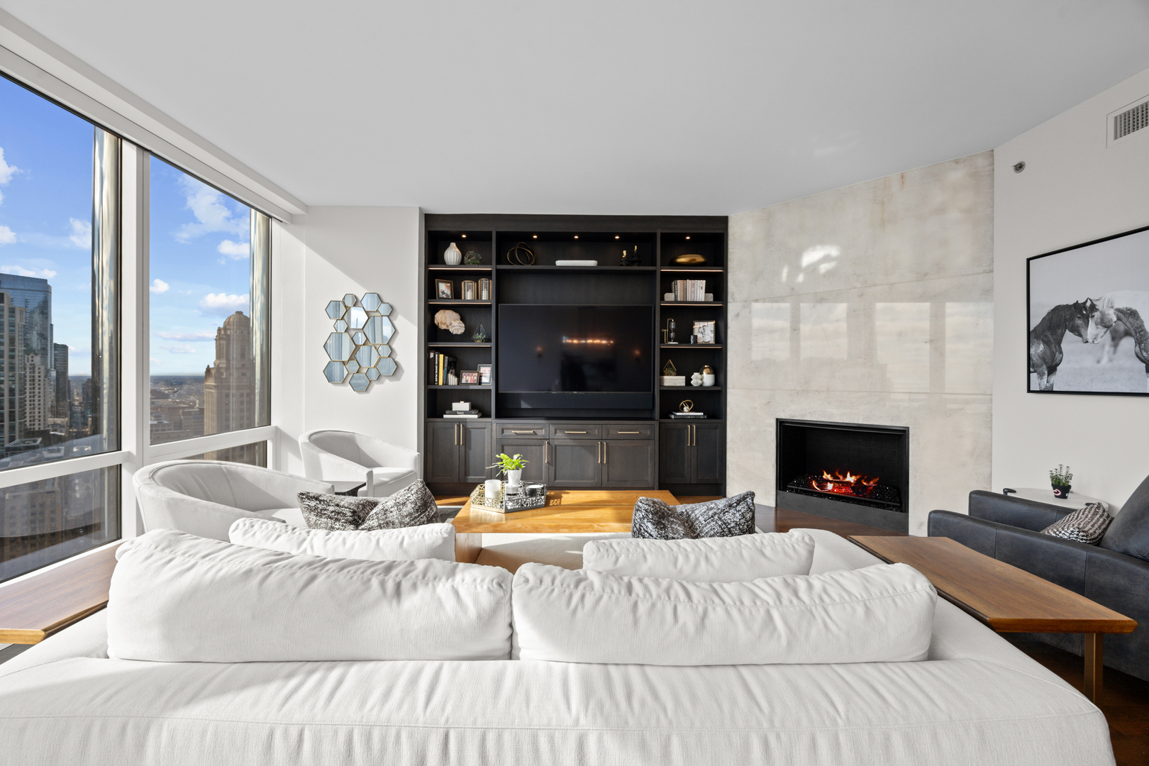 401 N Wabash Avenue Unit: 31J