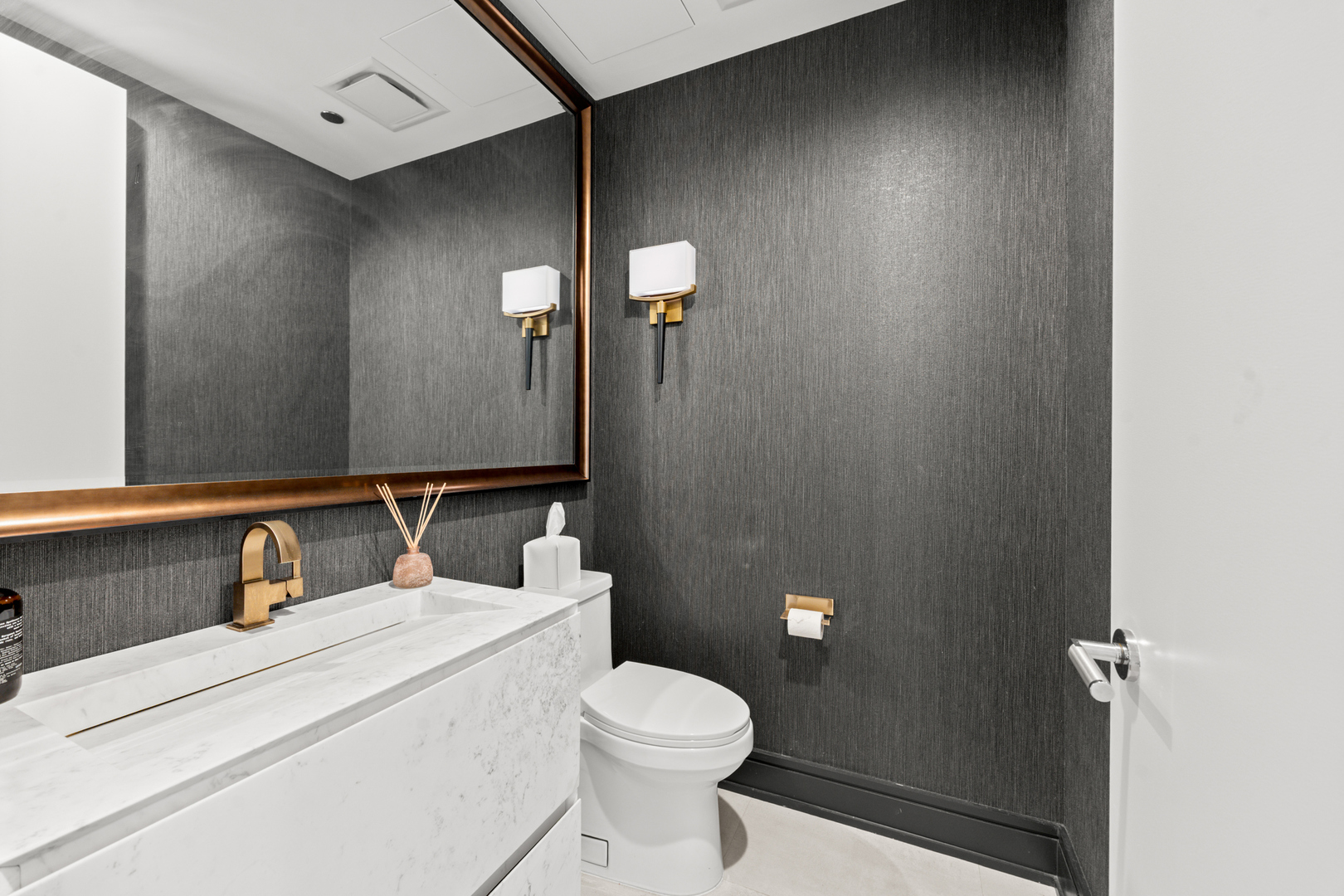 401 N Wabash Avenue Unit: 31J