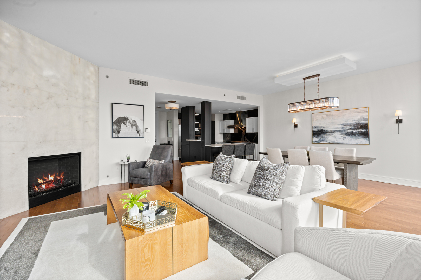 401 N Wabash Avenue Unit: 31J