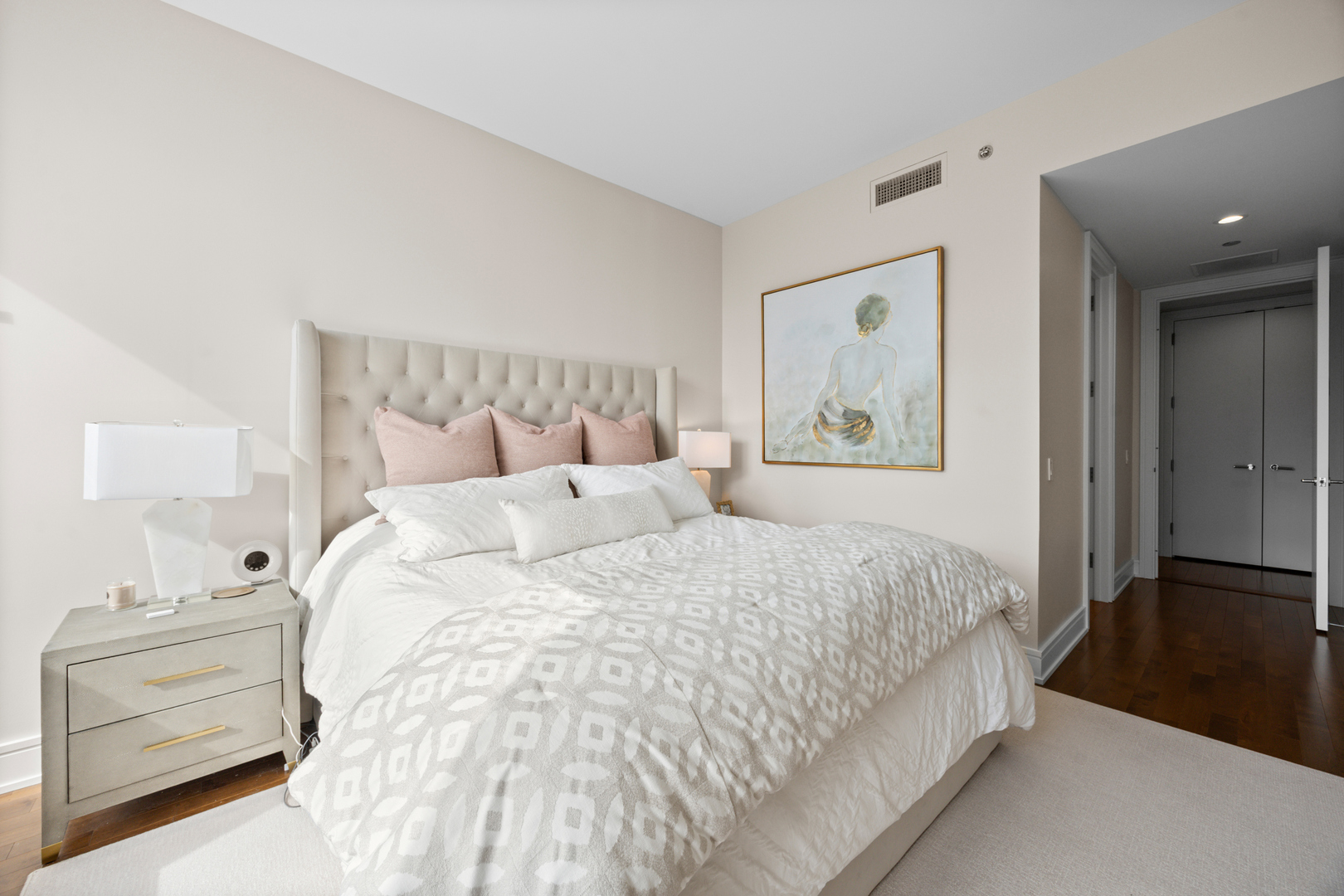 401 N Wabash Avenue Unit: 31J