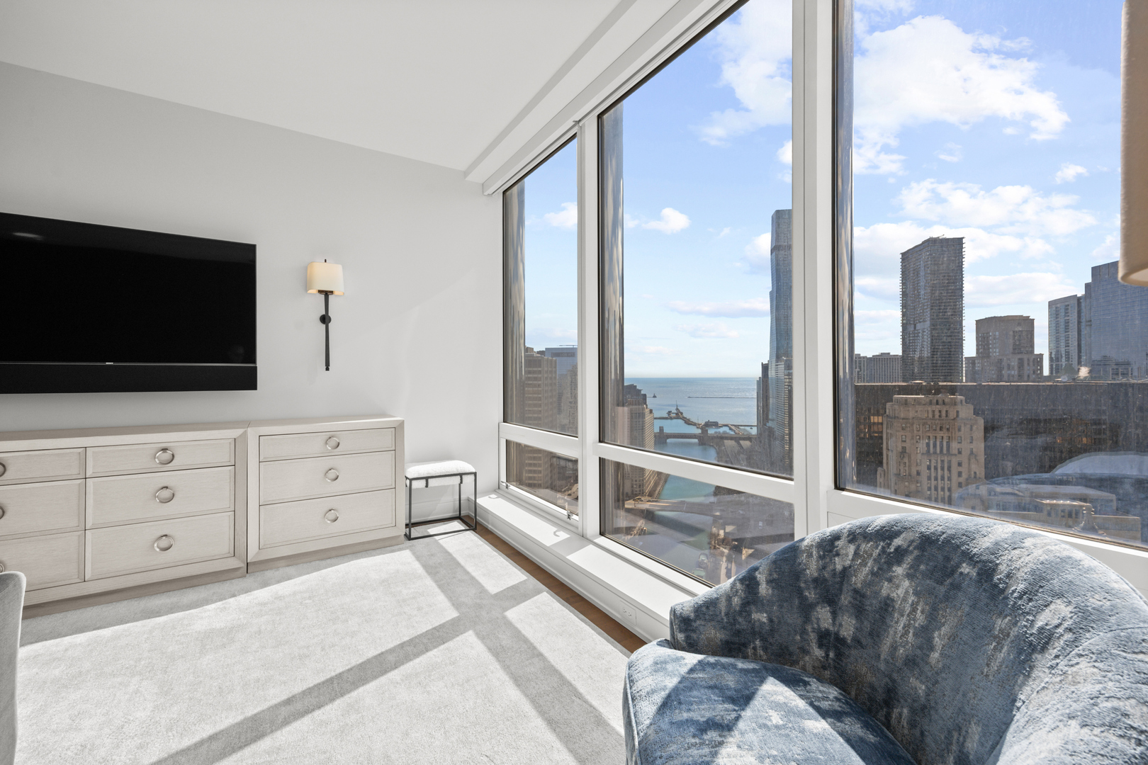 401 N Wabash Avenue Unit: 31J