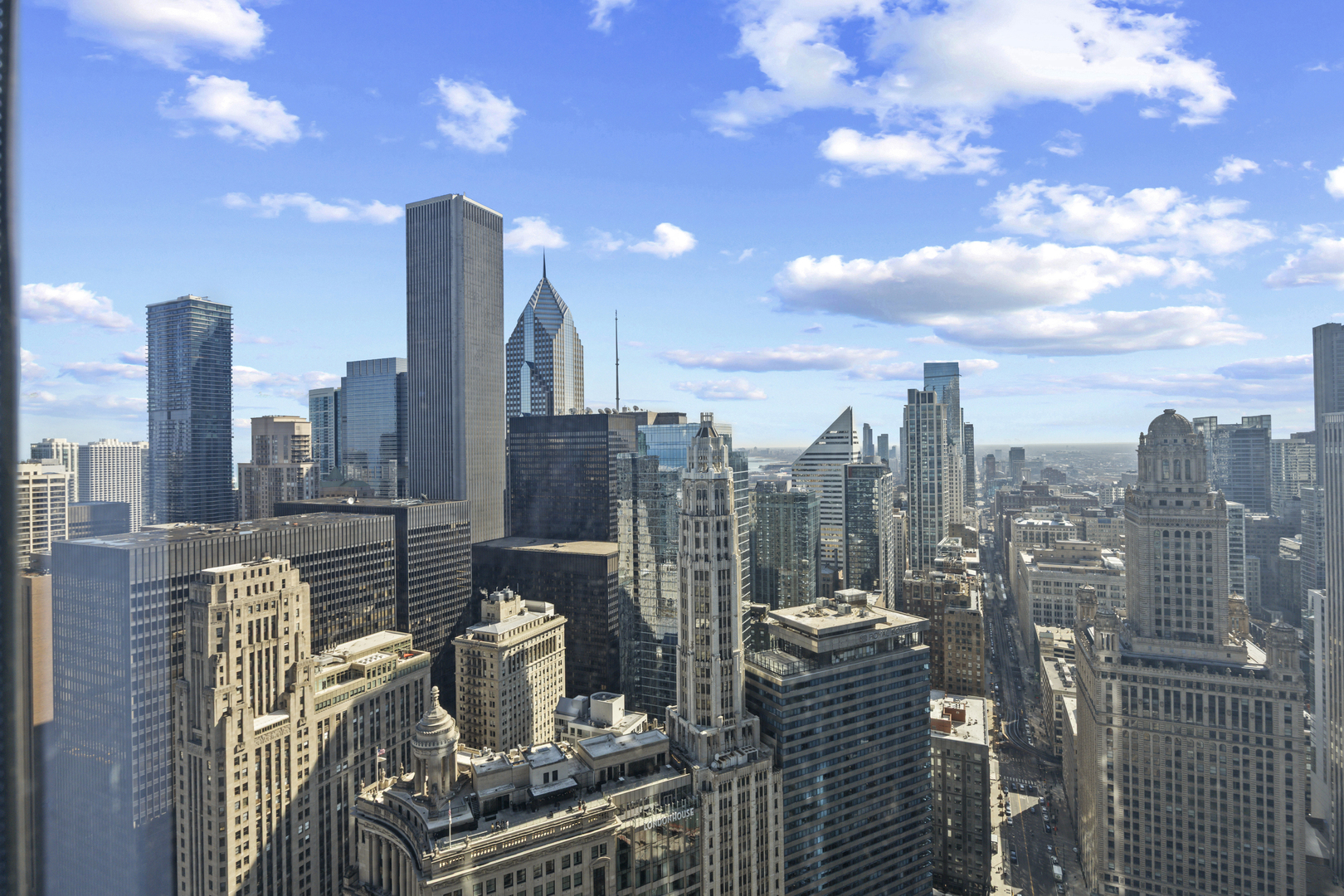 401 N Wabash Avenue Unit: 31J