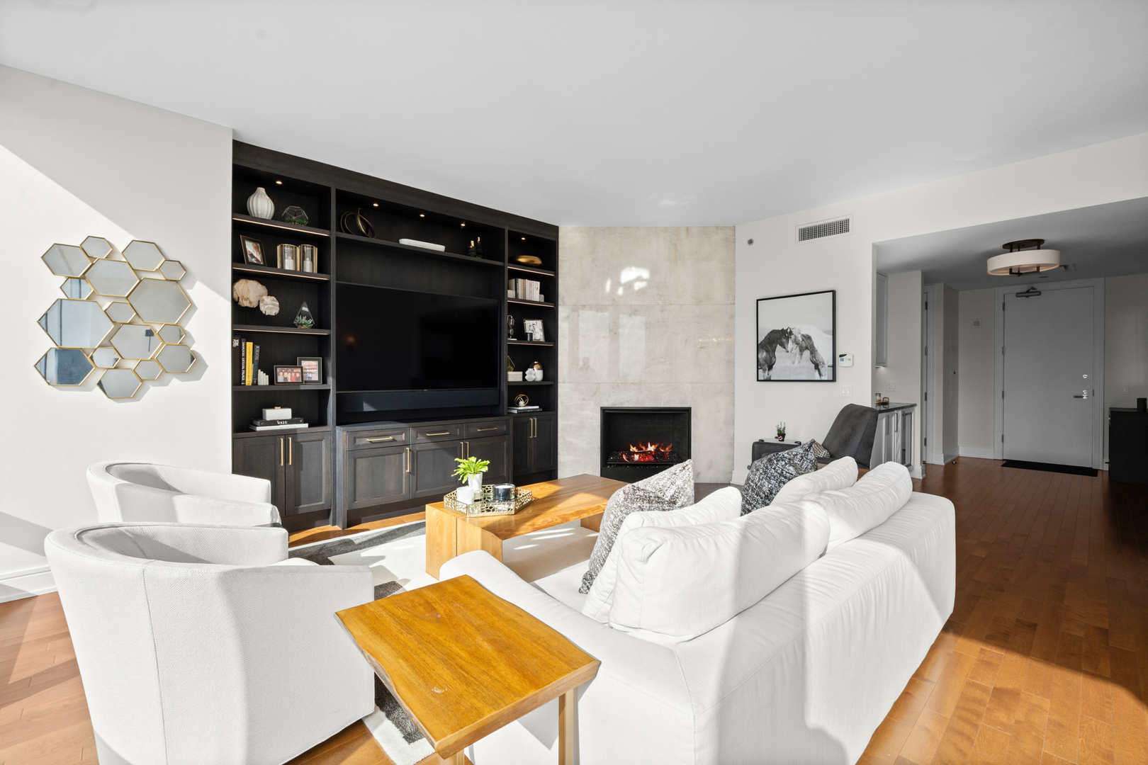 401 N Wabash Avenue Unit: 31J