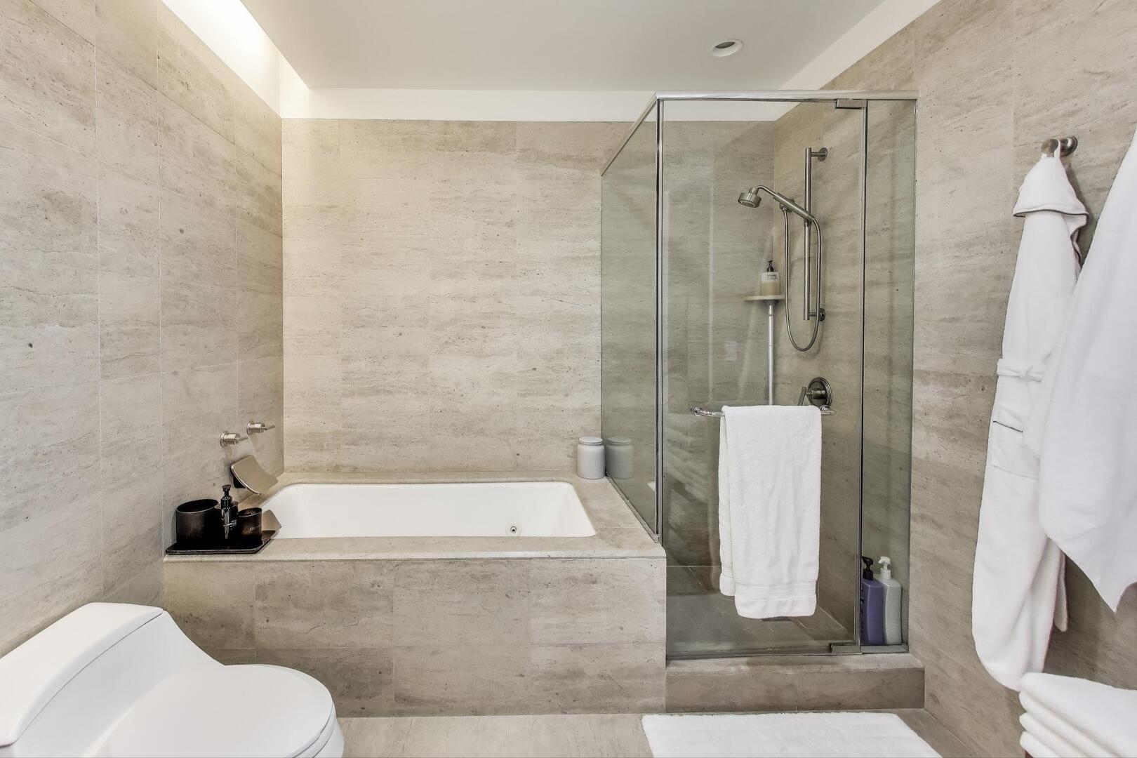 401 N Wabash Avenue Unit: 57C