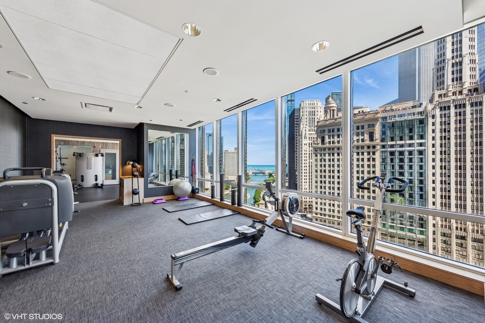 401 N Wabash Avenue Unit: 57C