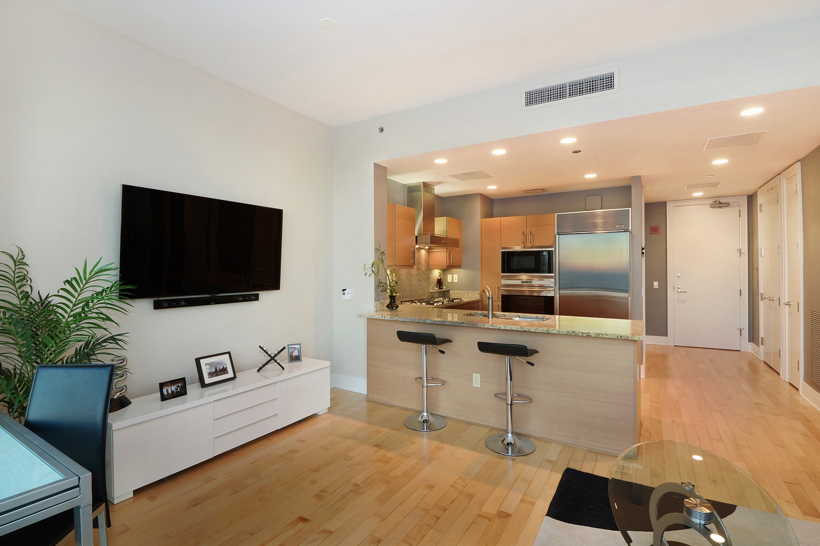 401 N Wabash Avenue Unit: 57C