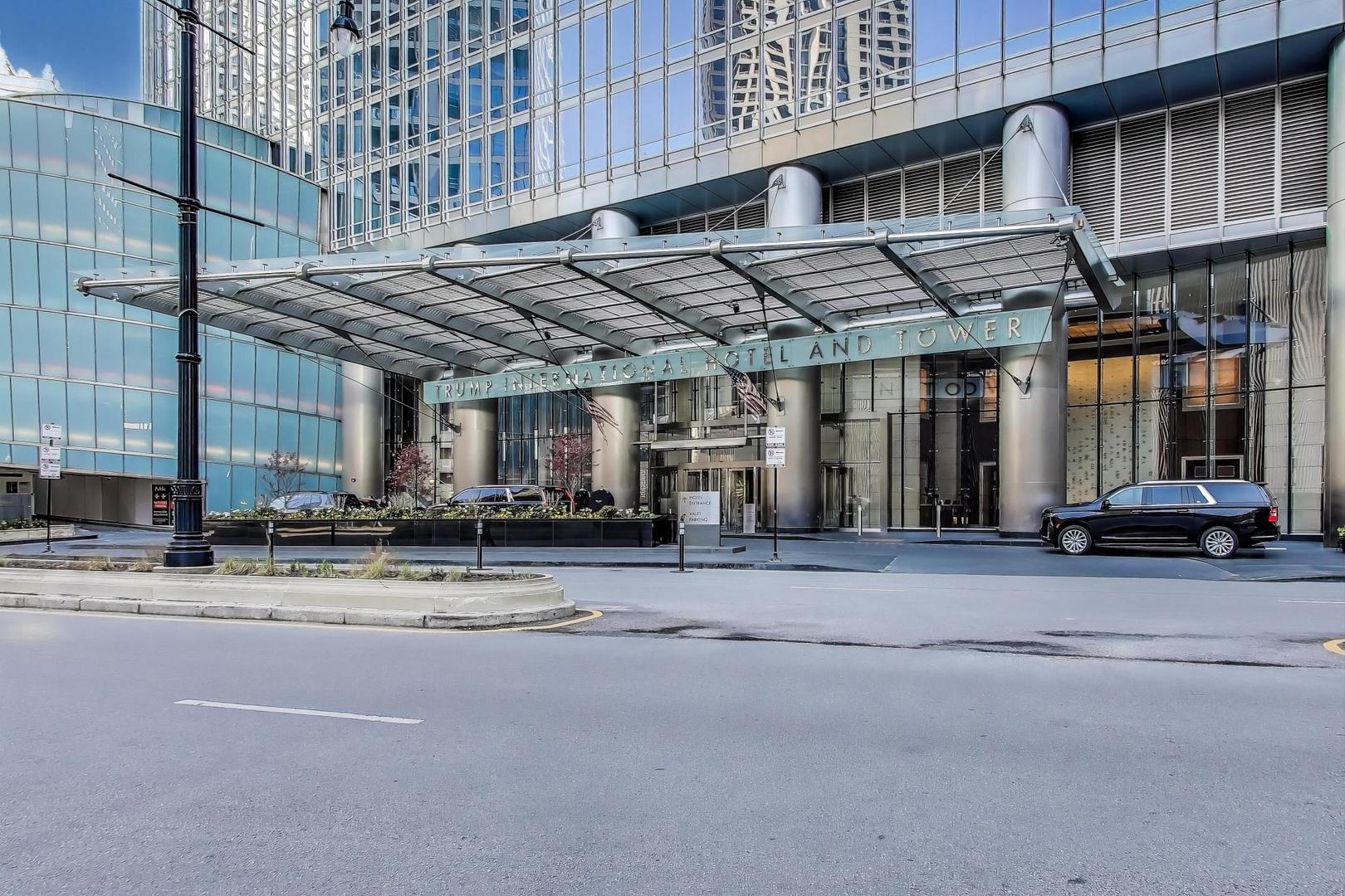 401 N Wabash Avenue Unit: 57C