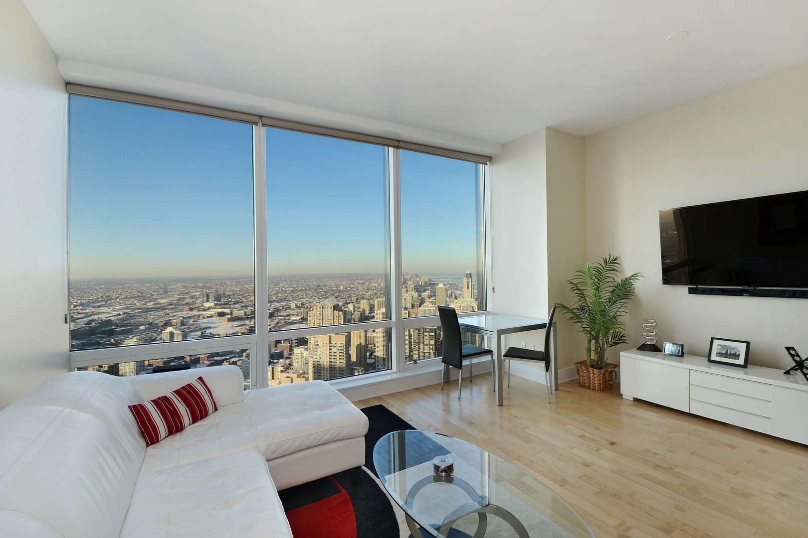 401 N Wabash Avenue Unit: 57C