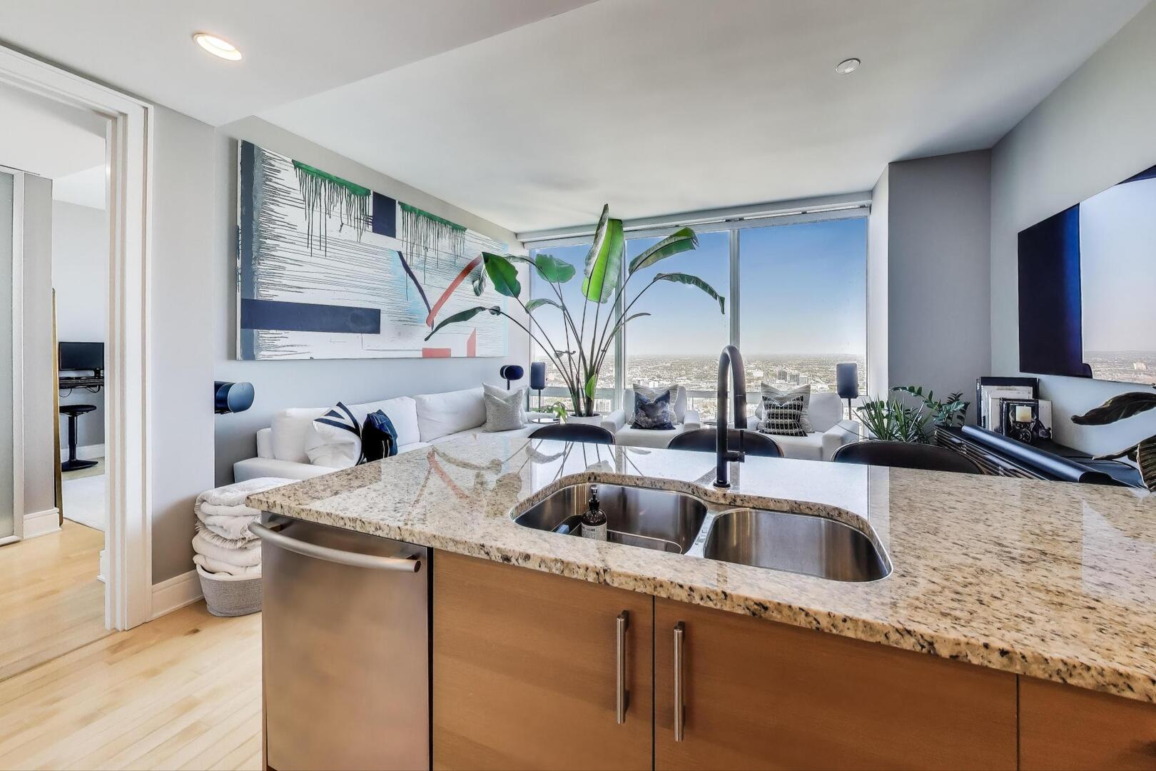 401 N Wabash Avenue Unit: 57C