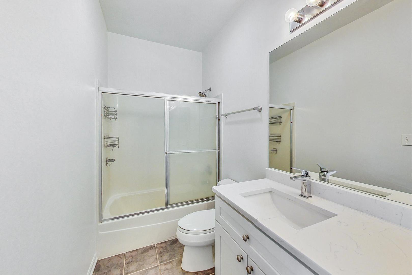 301 W GOETHE Street Unit: 304C