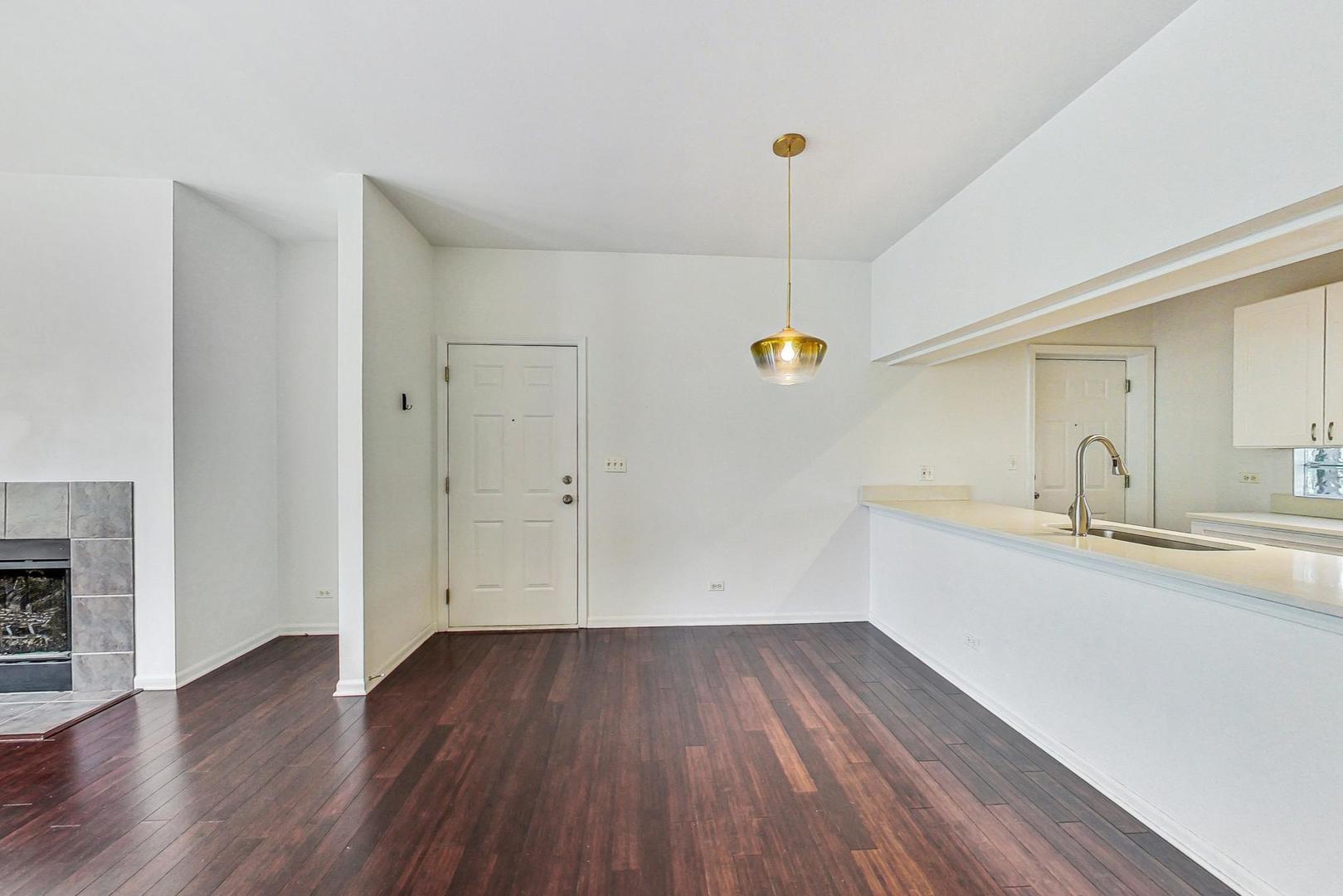 301 W GOETHE Street Unit: 304C