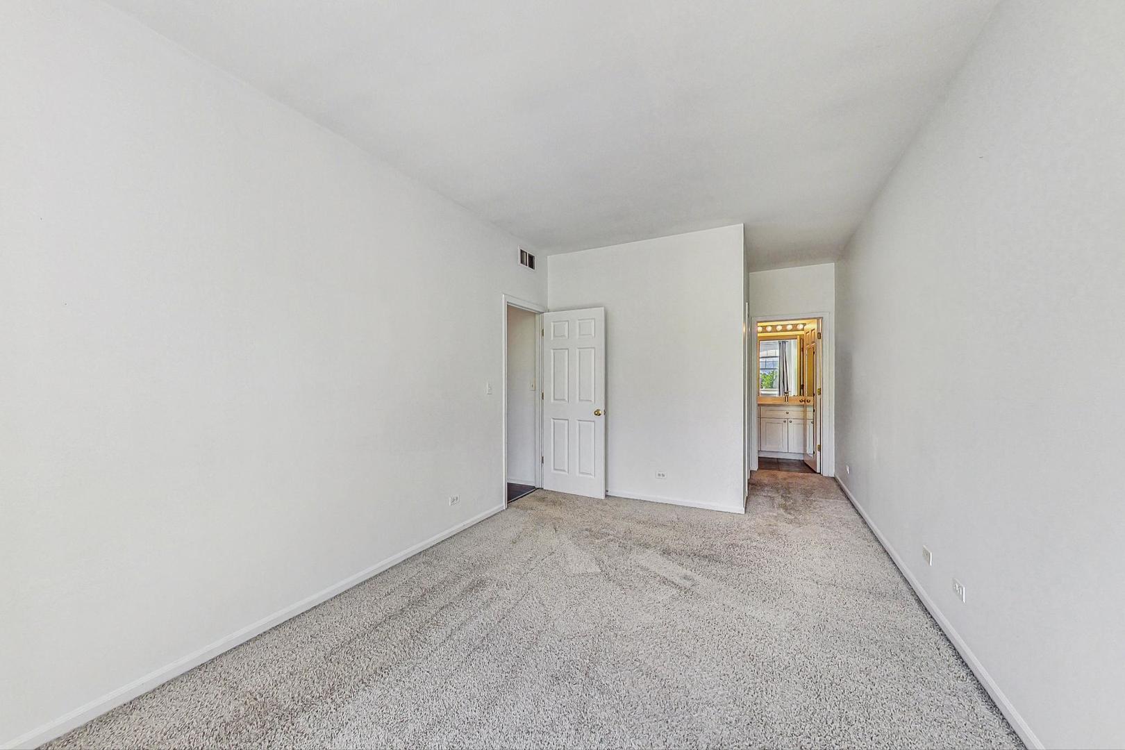 301 W GOETHE Street Unit: 304C