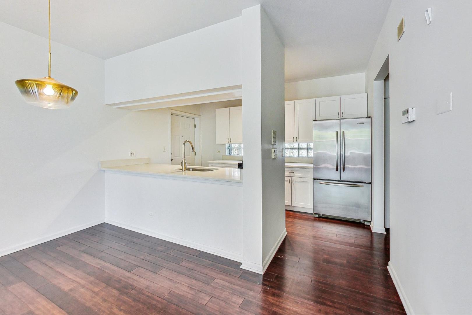 301 W GOETHE Street Unit: 304C