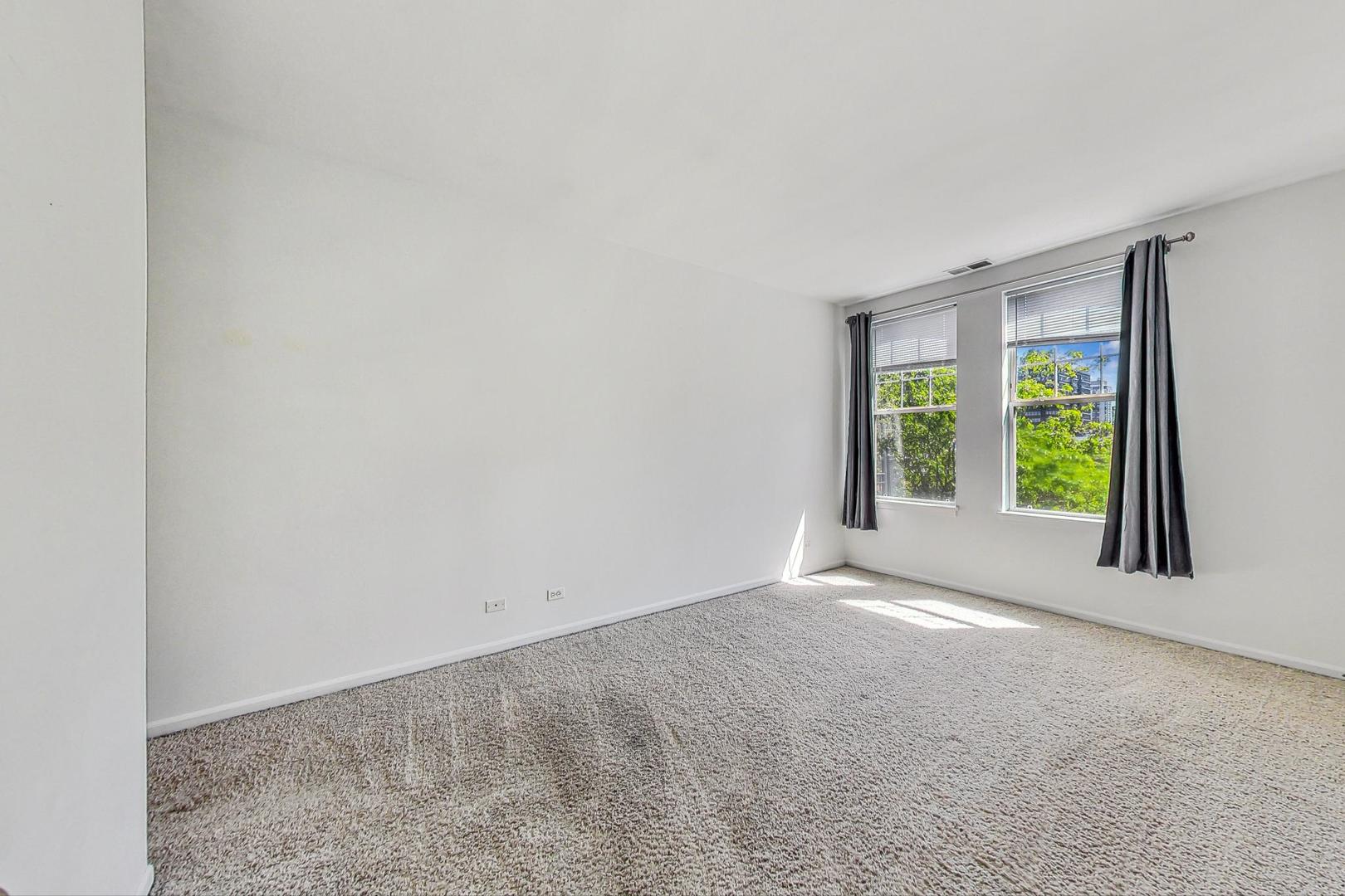 301 W GOETHE Street Unit: 304C