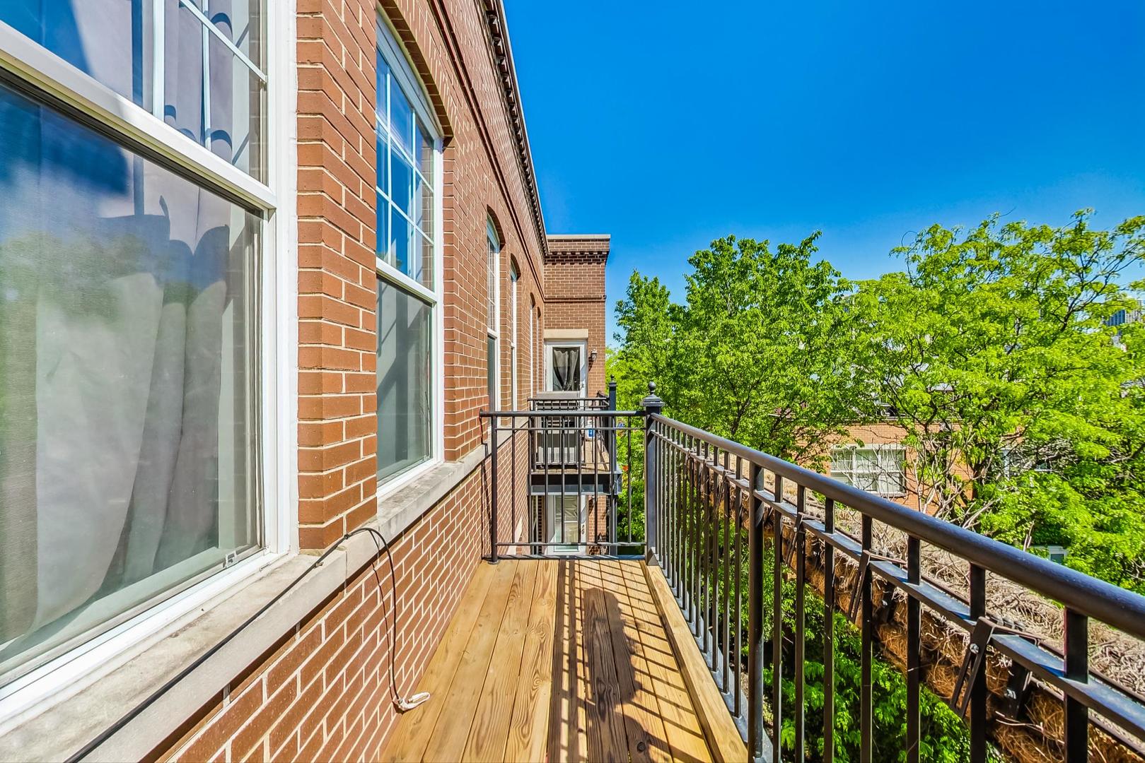 301 W GOETHE Street Unit: 304C