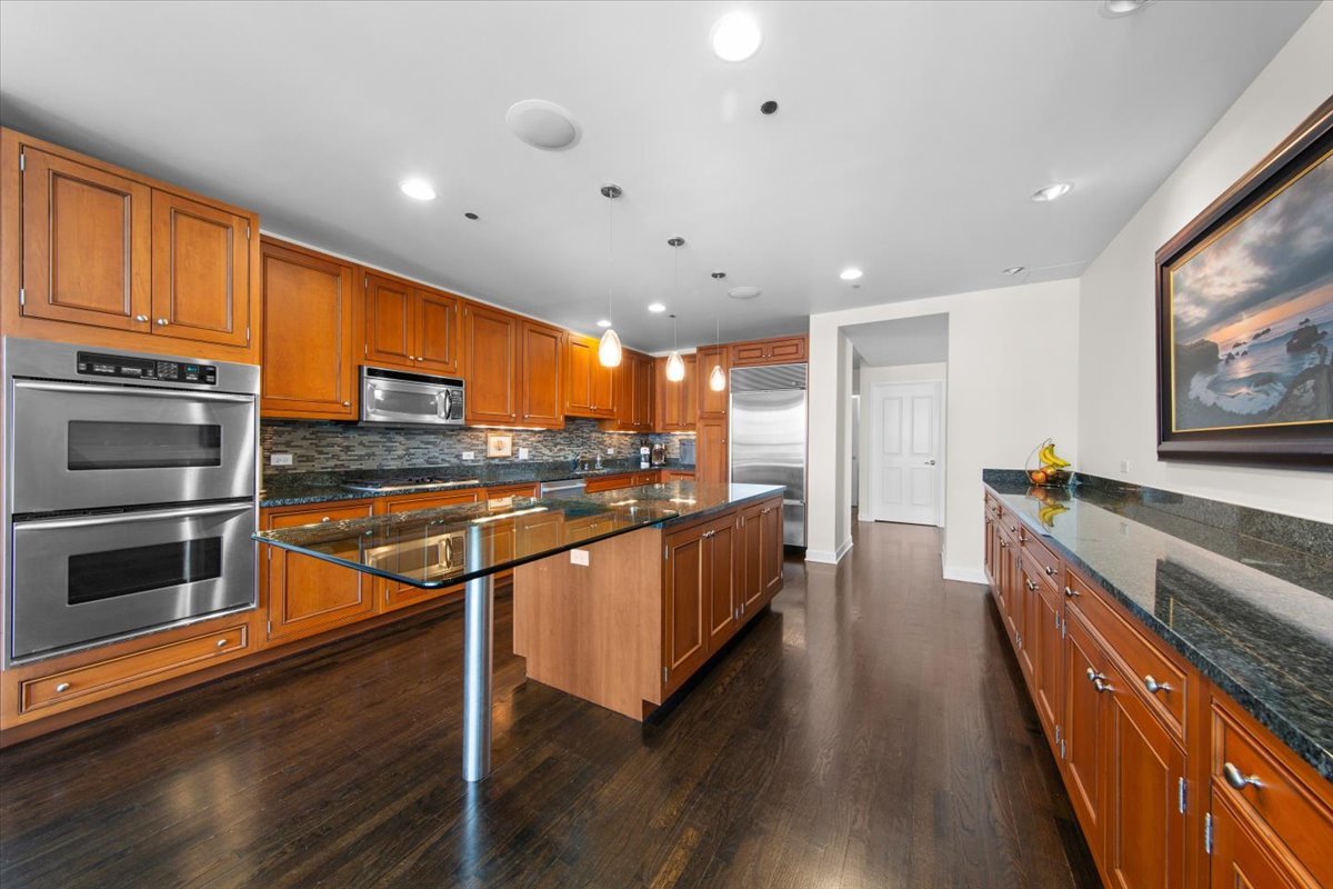 445 E NORTH WATER Street Unit: 2501
