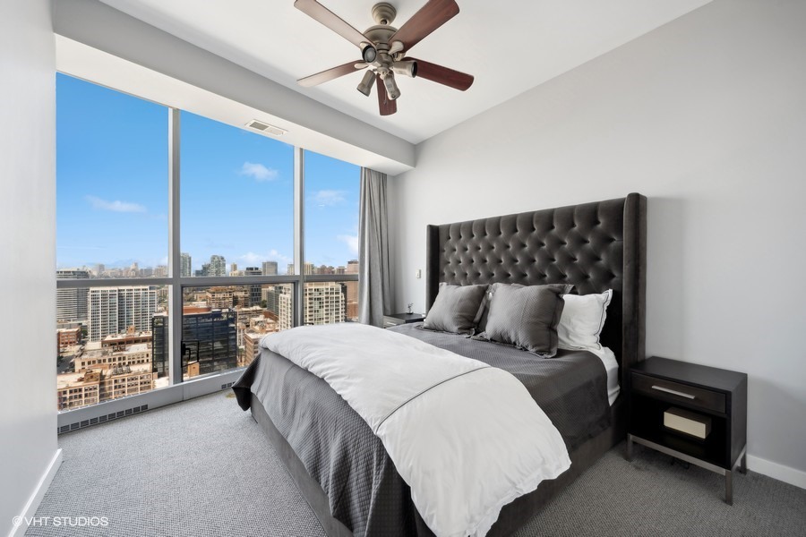 303 W OHIO Street Unit: 3107