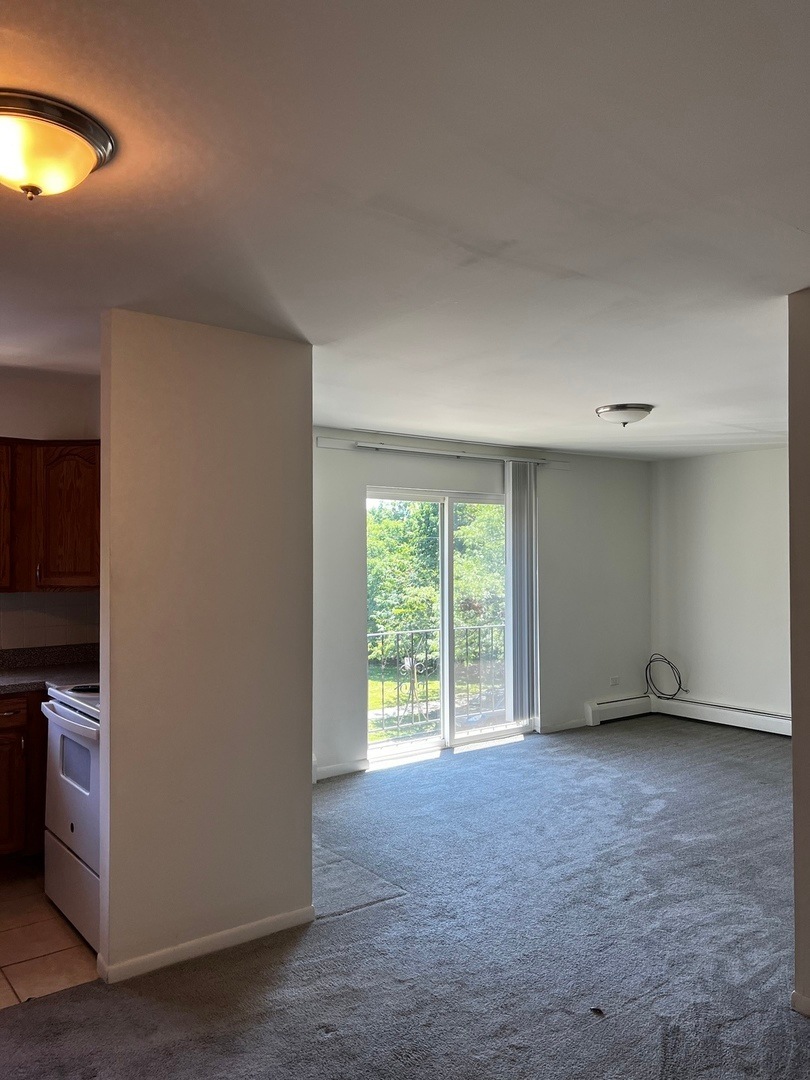 4036 N California Avenue Unit: 301