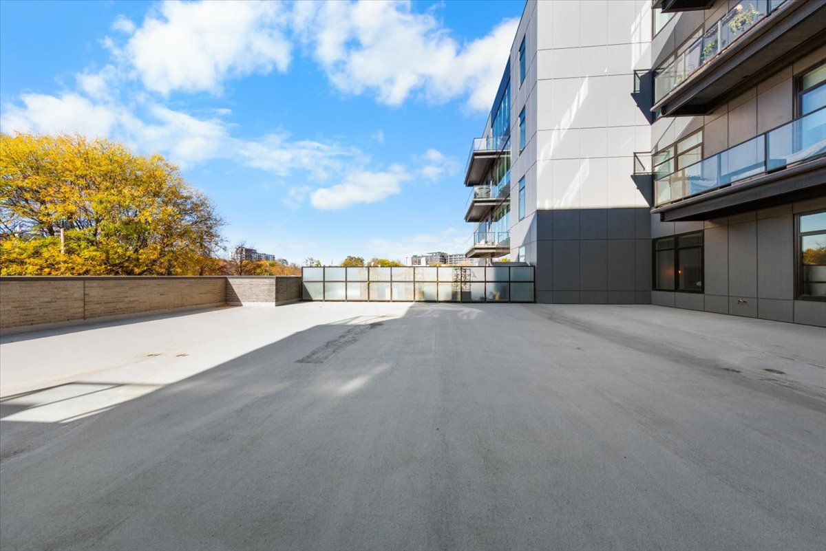 6 N Bishop Street Unit: 206
