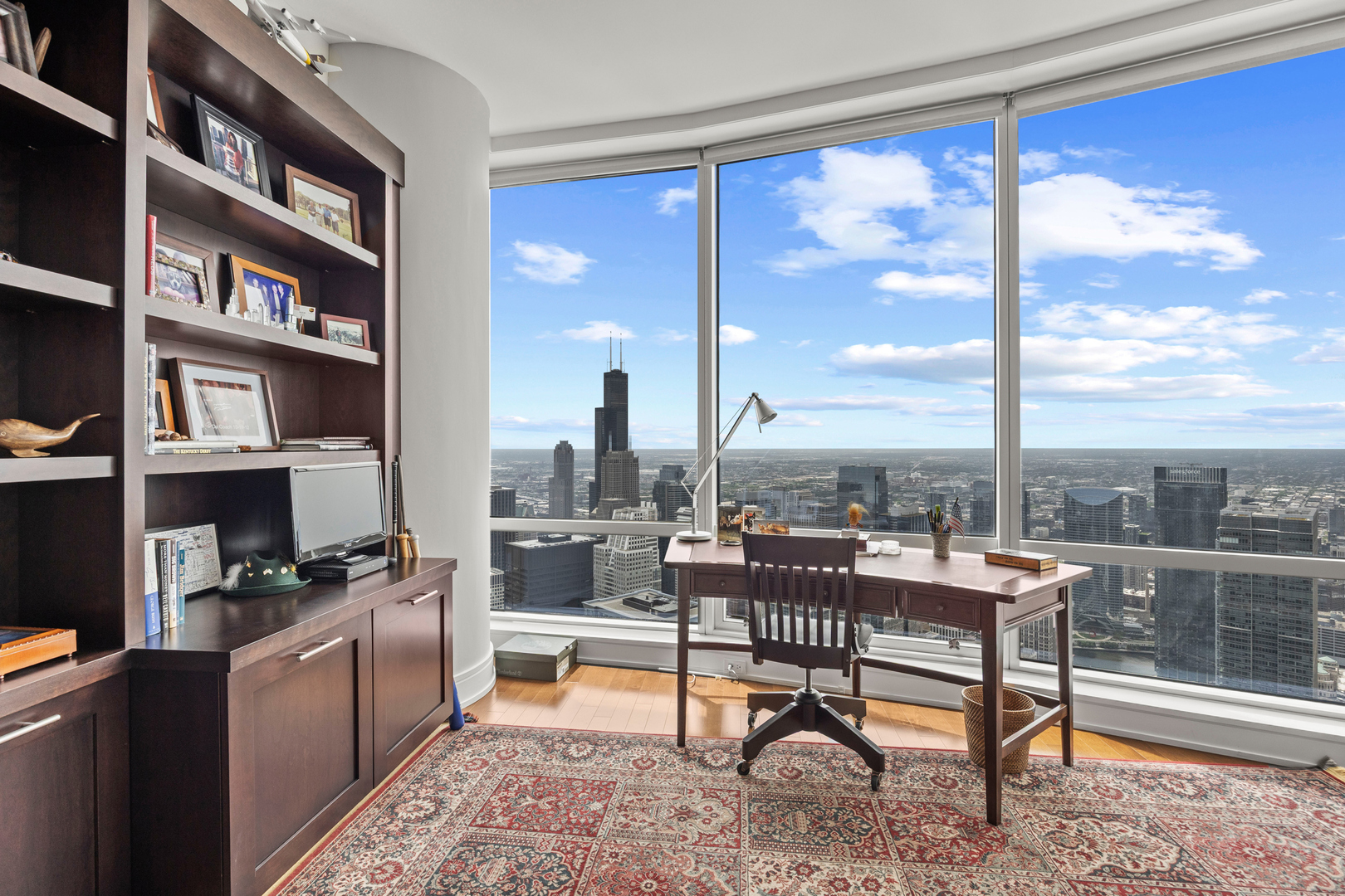 401 N Wabash Avenue Unit: 74D