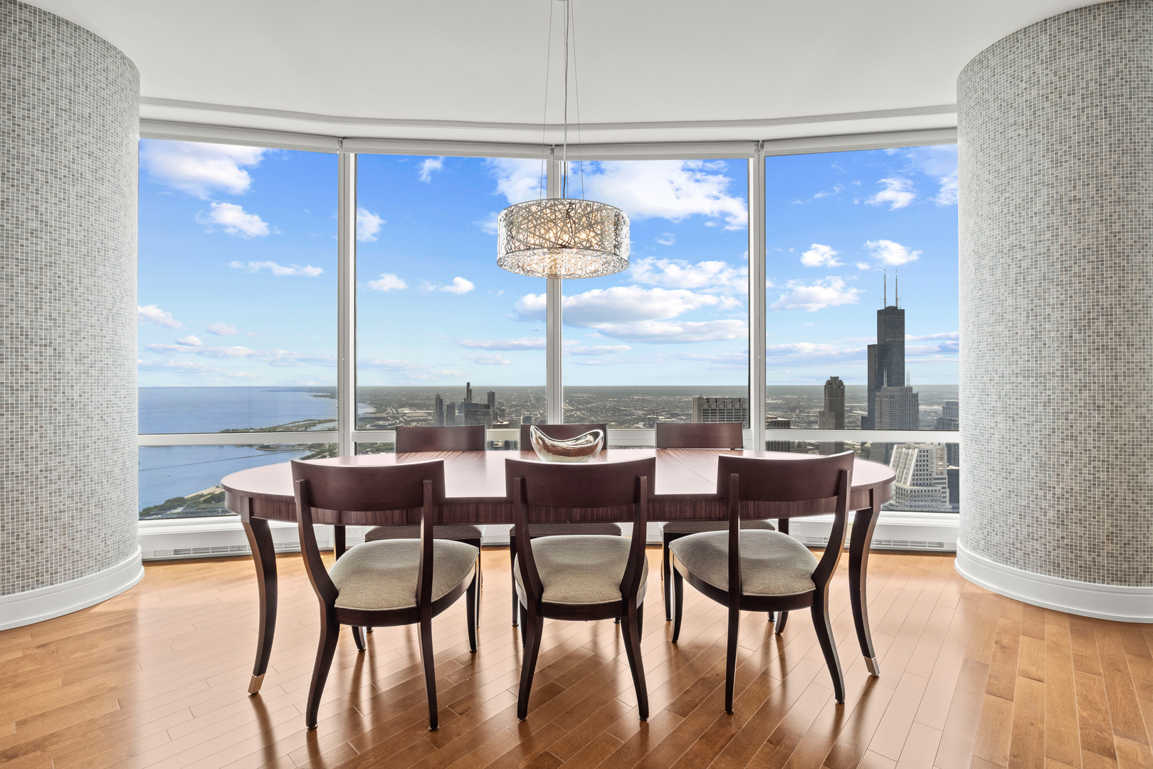 401 N Wabash Avenue Unit: 74D