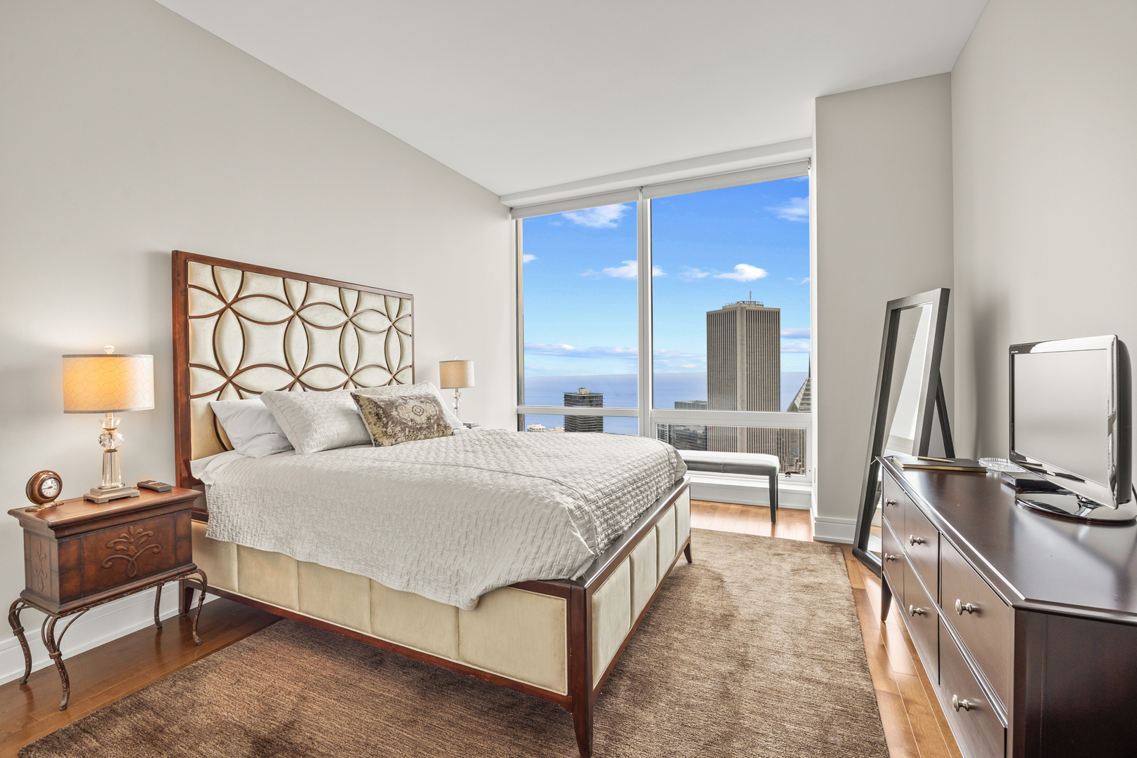 401 N Wabash Avenue Unit: 74D