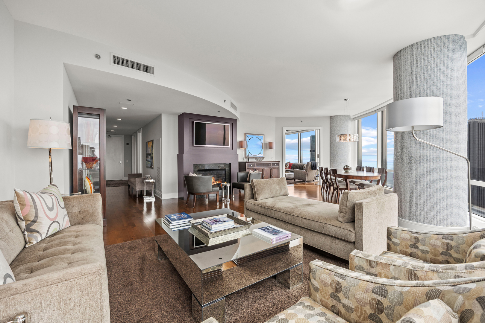 401 N Wabash Avenue Unit: 74D