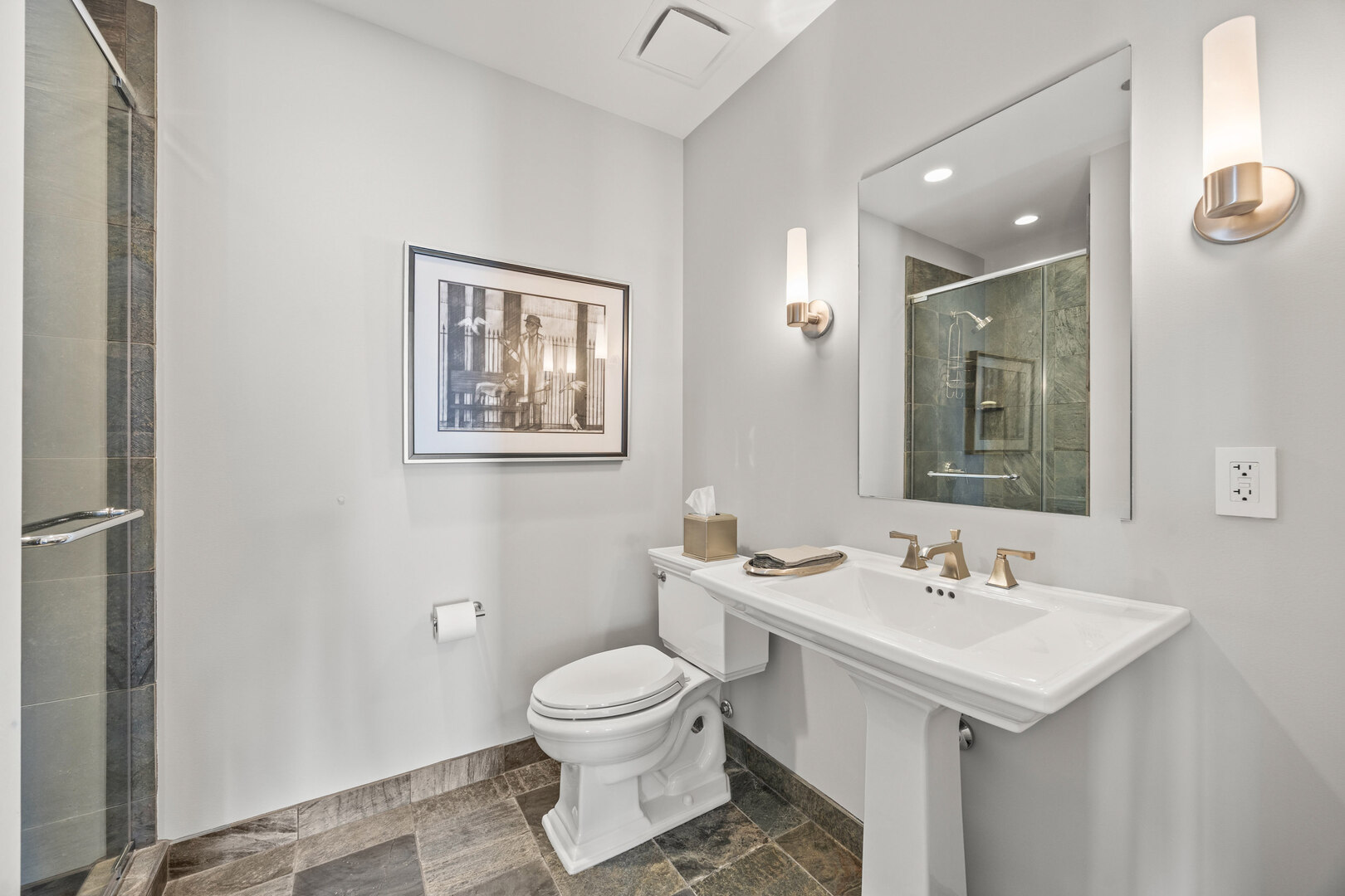 401 N Wabash Avenue Unit: 74D