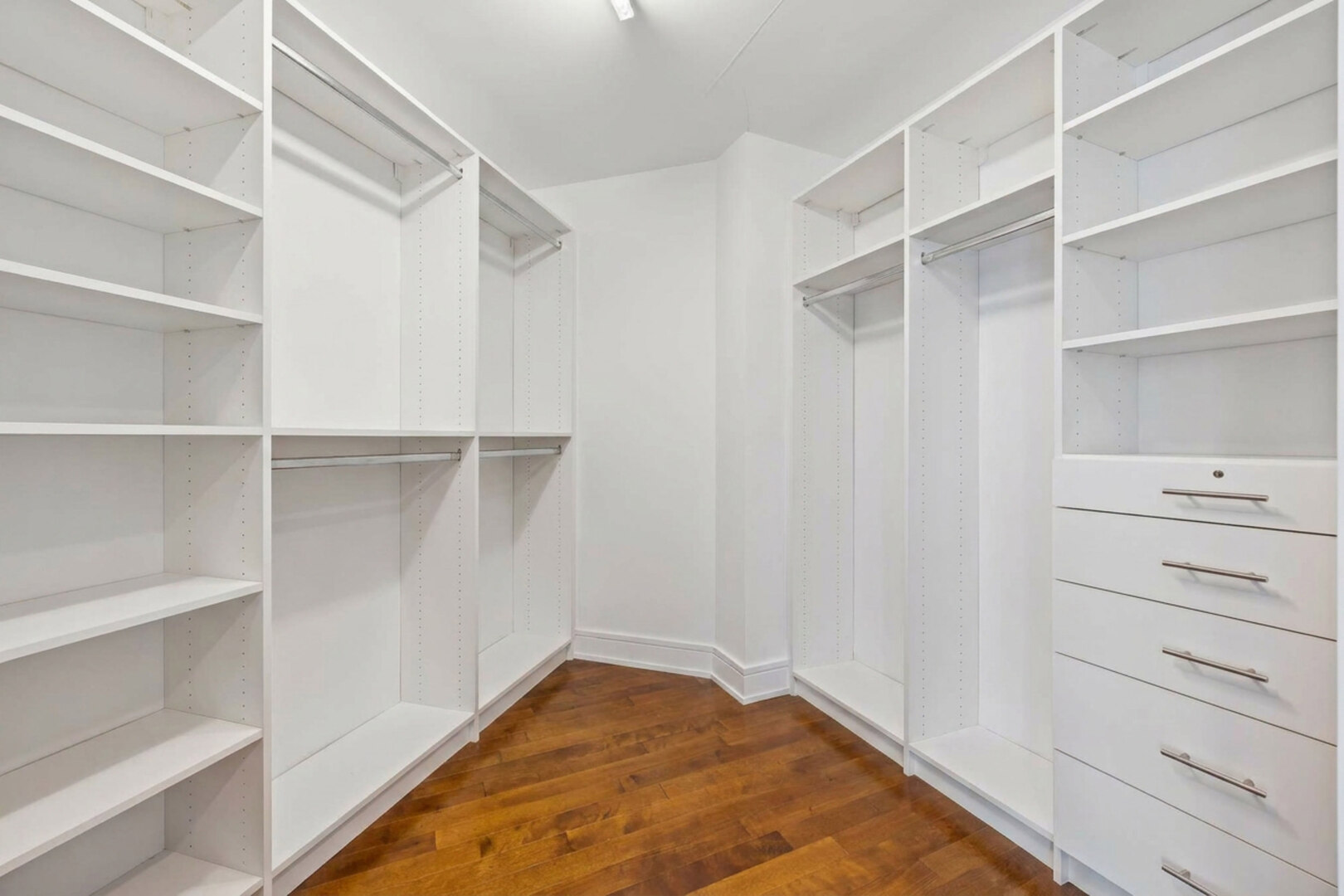 401 N Wabash Avenue Unit: 74D