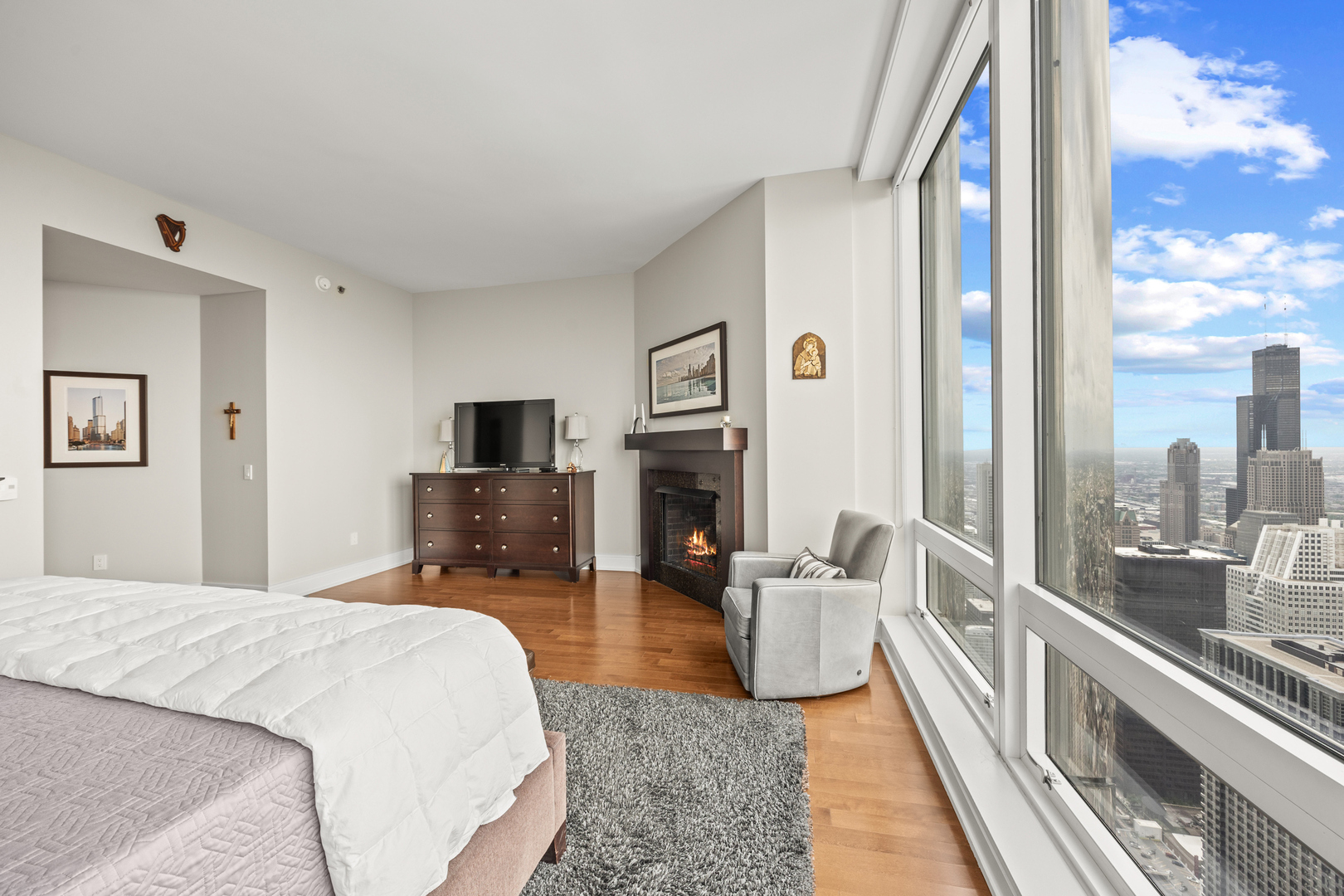 401 N Wabash Avenue Unit: 74D
