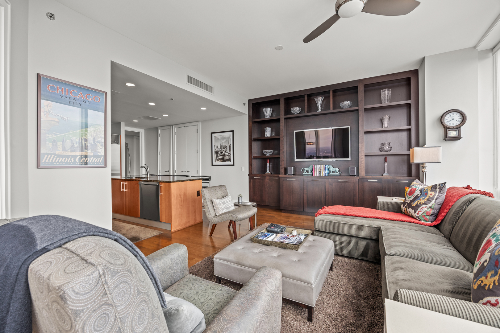 401 N Wabash Avenue Unit: 74D
