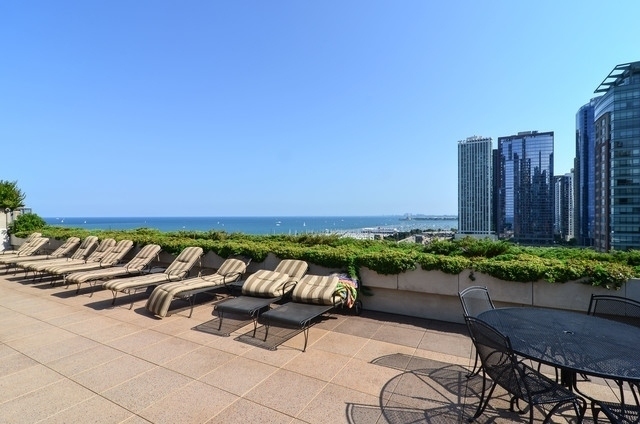 474 N Lake Shore Drive Unit: 2712