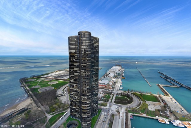 474 N Lake Shore Drive Unit: 2712