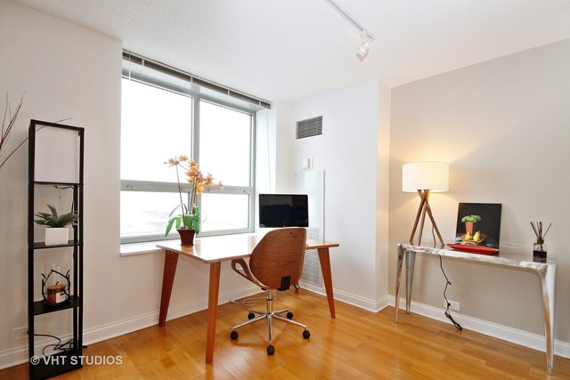 474 N Lake Shore Drive Unit: 2712