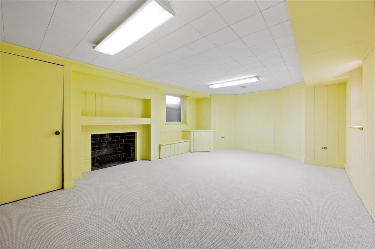2304 Elmwood Avenue