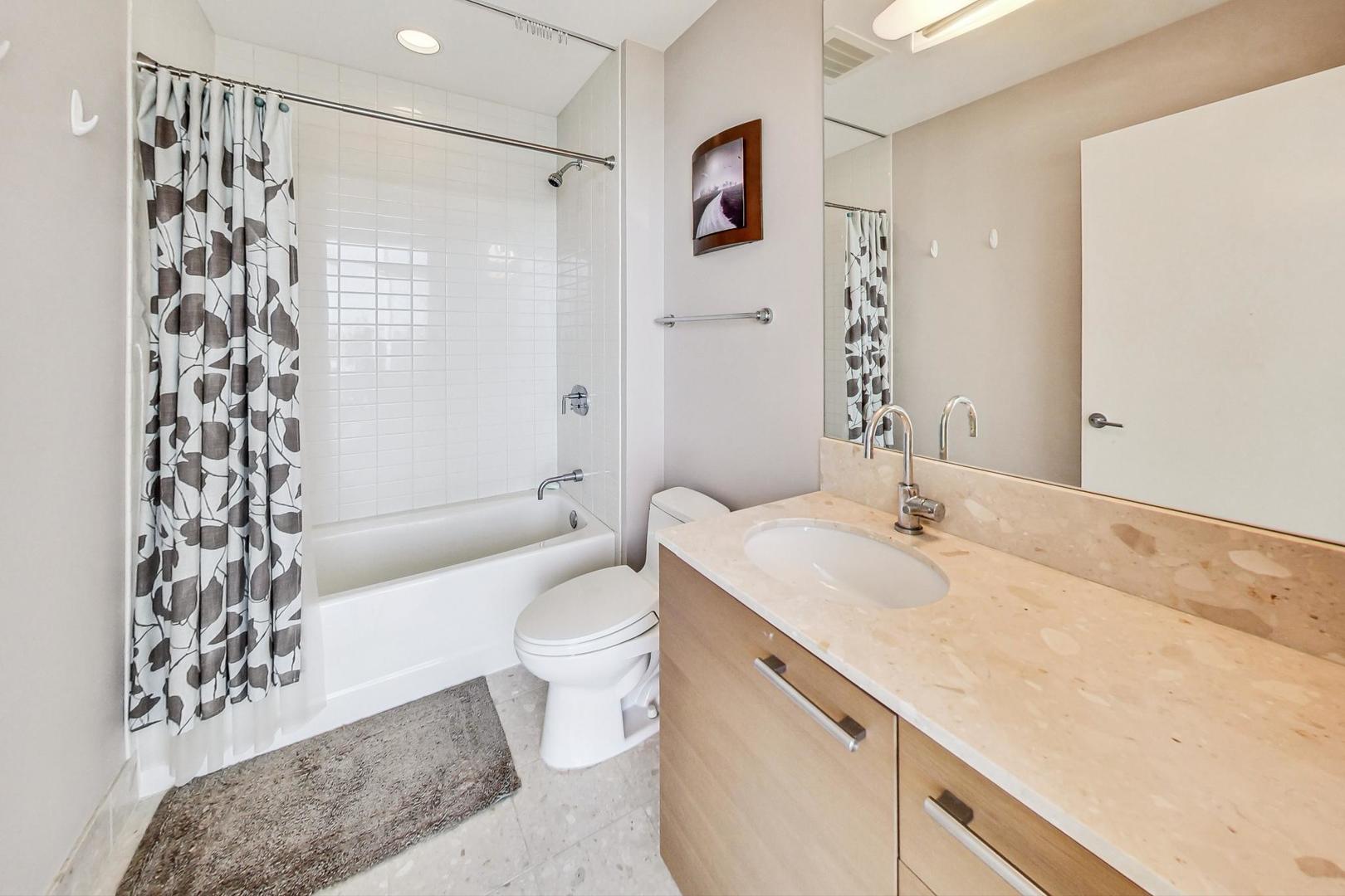 340 E Randolph Street Unit: 4901
