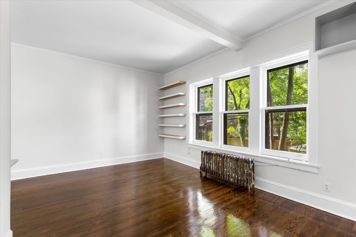 1633 E Hyde Park Boulevard Unit: 1D